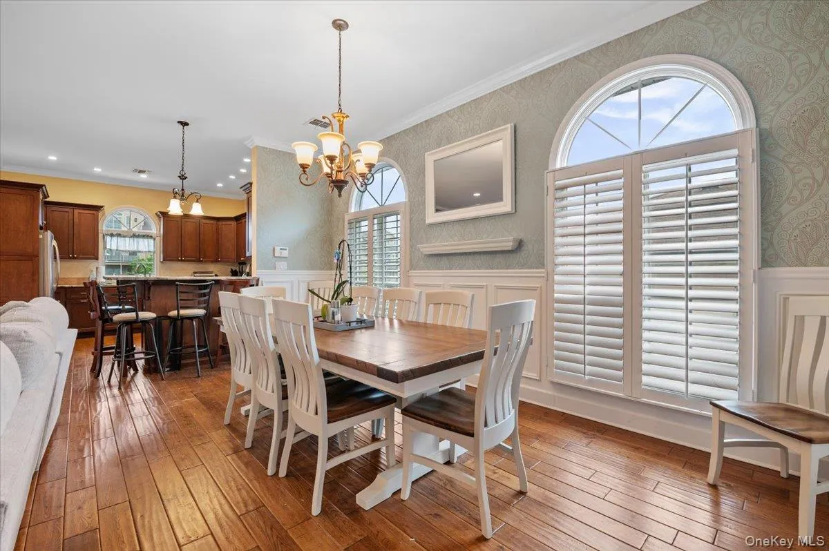 434 Broadway, Long Beach, NY, 3 Bedrooms Bedrooms, 6 Rooms Rooms,2 BathroomsBathrooms,Residential Lease,For Rent,Broadway,0,983378 434 Broadway, Long Beach, NY, 3 Bedrooms Bedrooms, 6 Rooms Rooms,2 BathroomsBathrooms,Residential Lease,For Rent,Broadway,0,983378