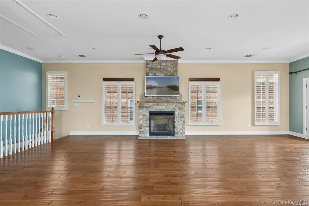 434 Broadway, Long Beach, NY, 3 Bedrooms Bedrooms, 6 Rooms Rooms,2 BathroomsBathrooms,Residential Lease,For Rent,Broadway,0,983378 434 Broadway, Long Beach, NY, 3 Bedrooms Bedrooms, 6 Rooms Rooms,2 BathroomsBathrooms,Residential Lease,For Rent,Broadway,0,983378