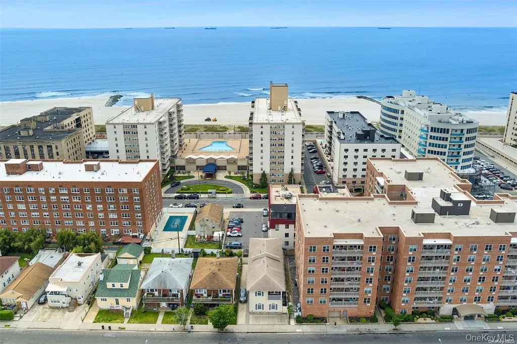 434 Broadway, Long Beach, NY, 3 Bedrooms Bedrooms, 6 Rooms Rooms,2 BathroomsBathrooms,Residential Lease,For Rent,Broadway,0,983378 434 Broadway, Long Beach, NY, 3 Bedrooms Bedrooms, 6 Rooms Rooms,2 BathroomsBathrooms,Residential Lease,For Rent,Broadway,0,983378
