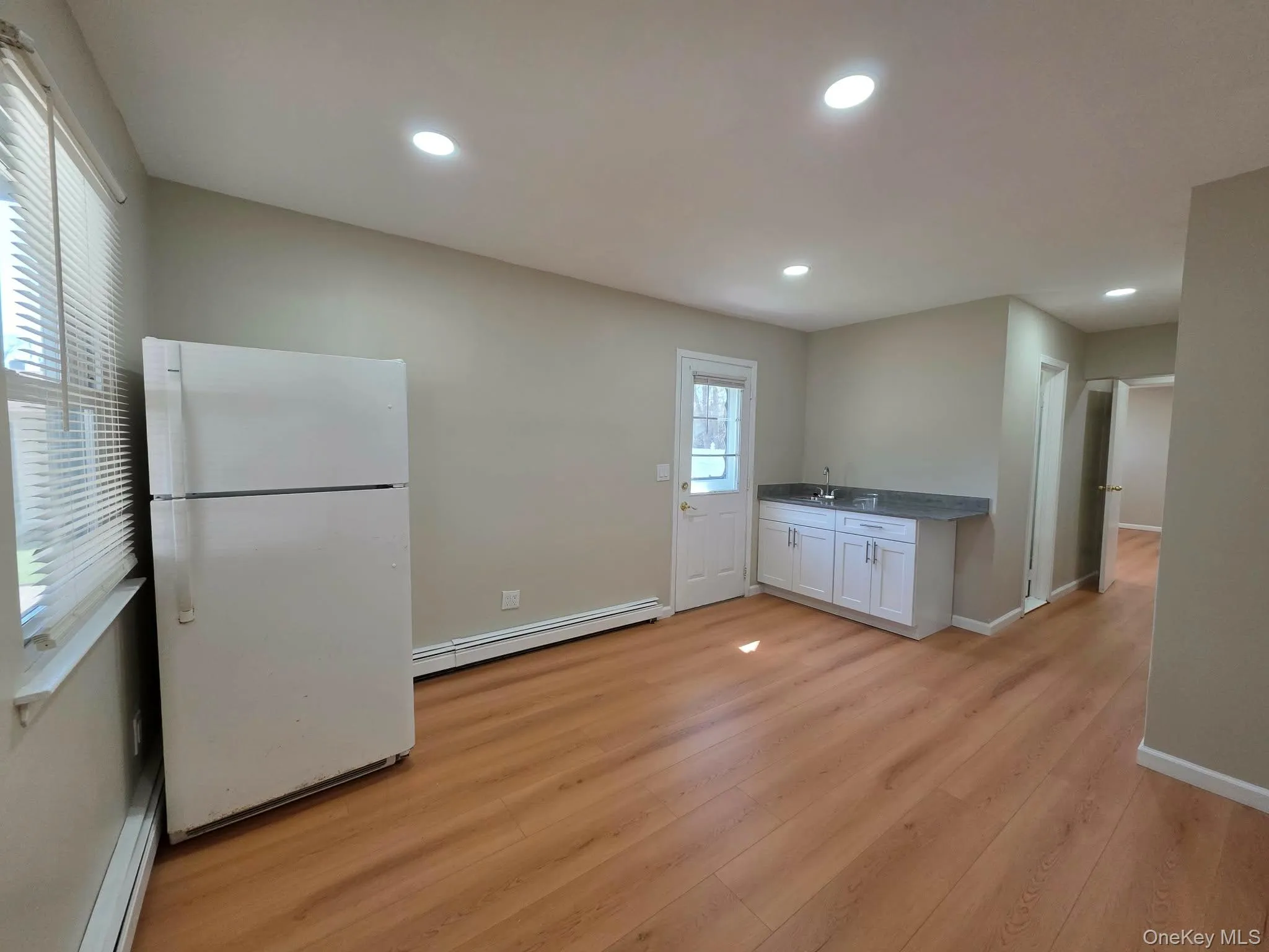 308 Browns Road, Smithtown, NY, 5 Bedrooms Bedrooms, 10 Rooms Rooms,3 BathroomsBathrooms,Residential Lease,For Rent,Browns,0,983387 308 Browns Road, Smithtown, NY, 5 Bedrooms Bedrooms, 10 Rooms Rooms,3 BathroomsBathrooms,Residential Lease,For Rent,Browns,0,983387