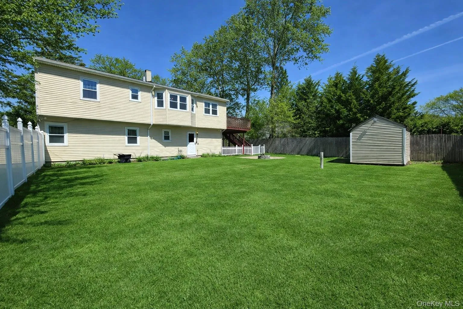 308 Browns Road, Smithtown, NY, 5 Bedrooms Bedrooms, 10 Rooms Rooms,3 BathroomsBathrooms,Residential Lease,For Rent,Browns,0,983387 308 Browns Road, Smithtown, NY, 5 Bedrooms Bedrooms, 10 Rooms Rooms,3 BathroomsBathrooms,Residential Lease,For Rent,Browns,0,983387
