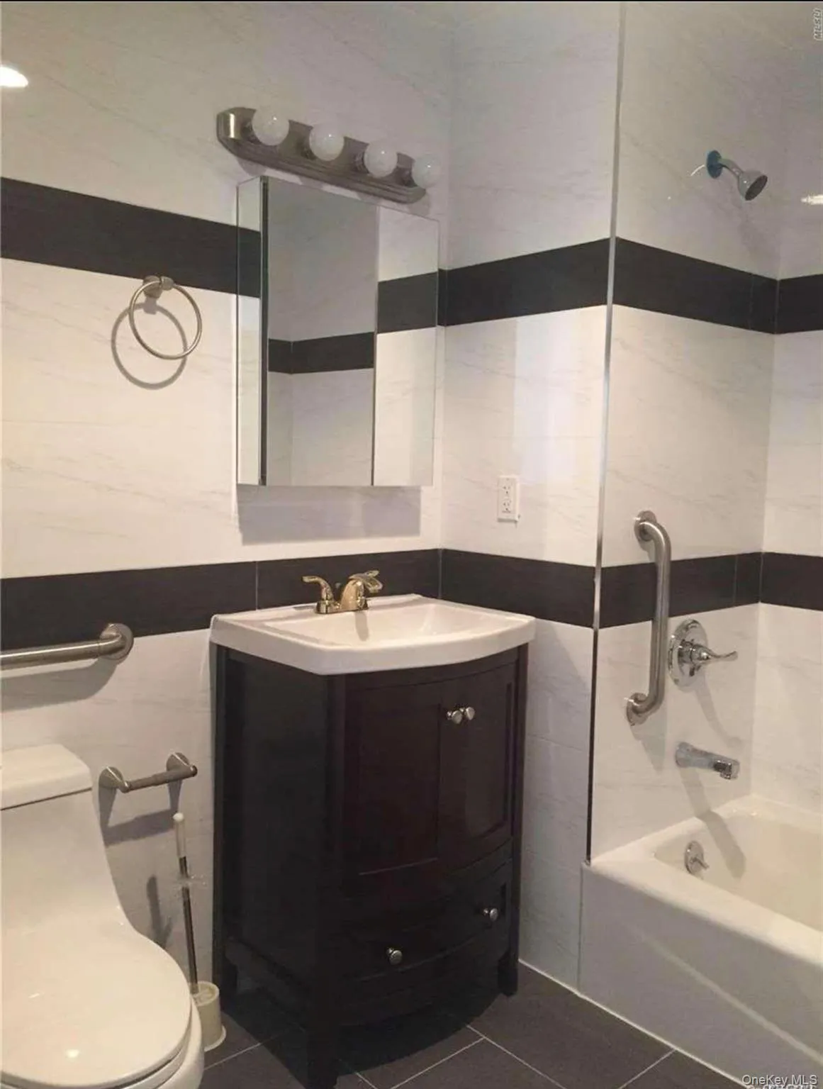 4226 147th Street, New York, NY, 1 Bedroom Bedrooms, 4 Rooms Rooms,1 BathroomBathrooms,Residential Sale,For Rent,147th,0,983395 4226 147th Street, New York, NY, 1 Bedroom Bedrooms, 4 Rooms Rooms,1 BathroomBathrooms,Residential Sale,For Rent,147th,0,983395