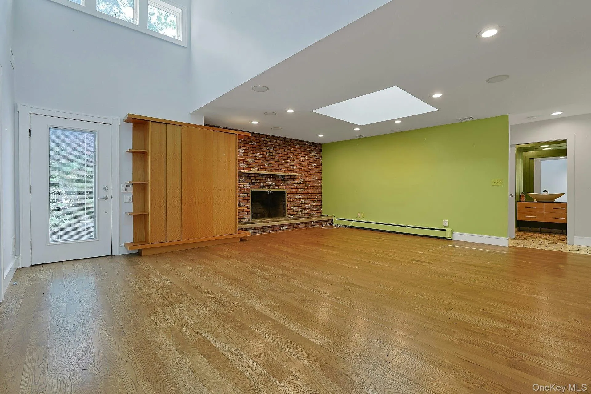 Build in unit enhances & two story ceilings enhance the ambiance Build in unit enhances & two story ceilings enhance the ambiance