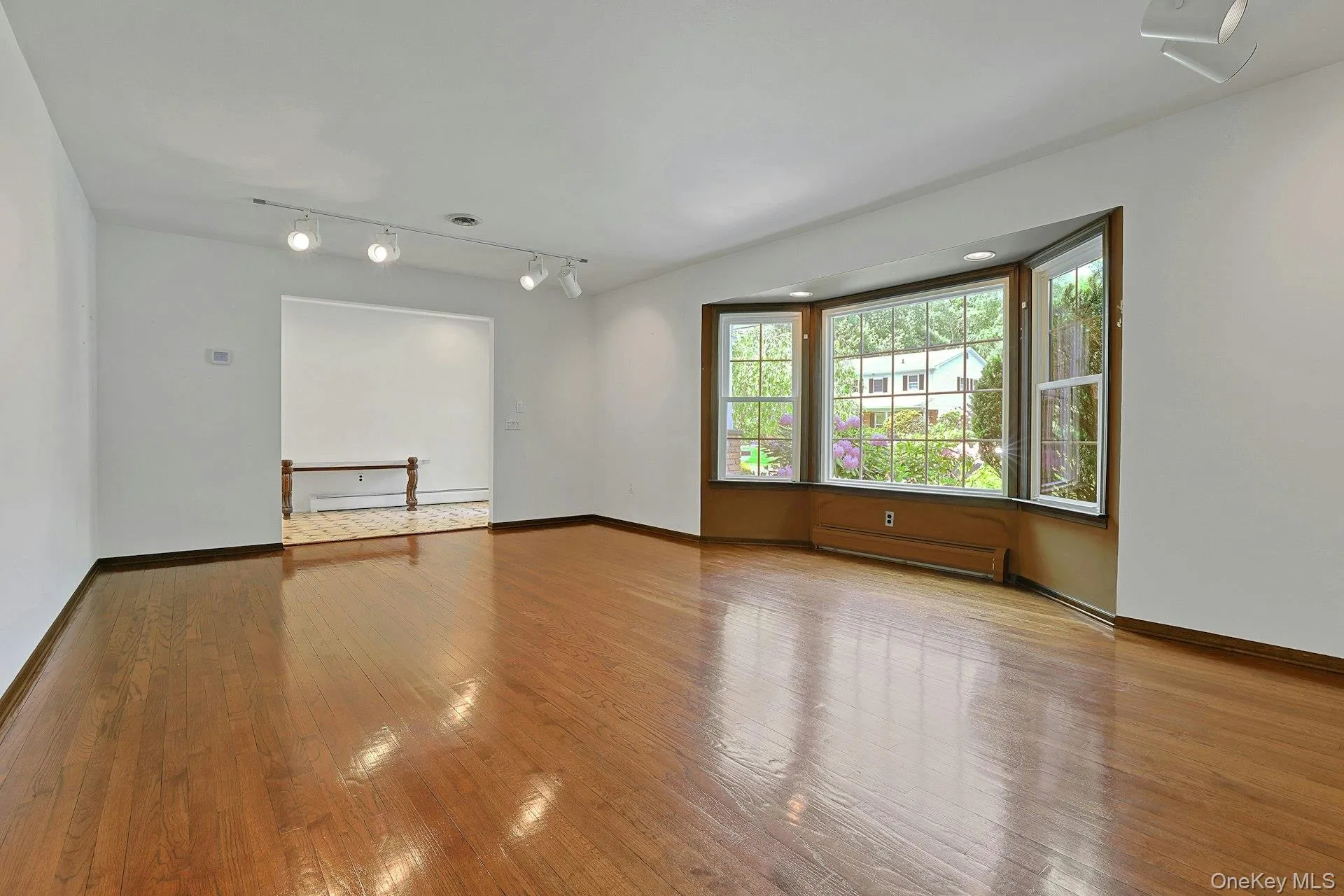 44 Ruth Drive, Clarkstown, NY, 5 Bedrooms Bedrooms, 9 Rooms Rooms,3 BathroomsBathrooms,Residential,For Rent,Ruth,0,983398 44 Ruth Drive, Clarkstown, NY, 5 Bedrooms Bedrooms, 9 Rooms Rooms,3 BathroomsBathrooms,Residential,For Rent,Ruth,0,983398