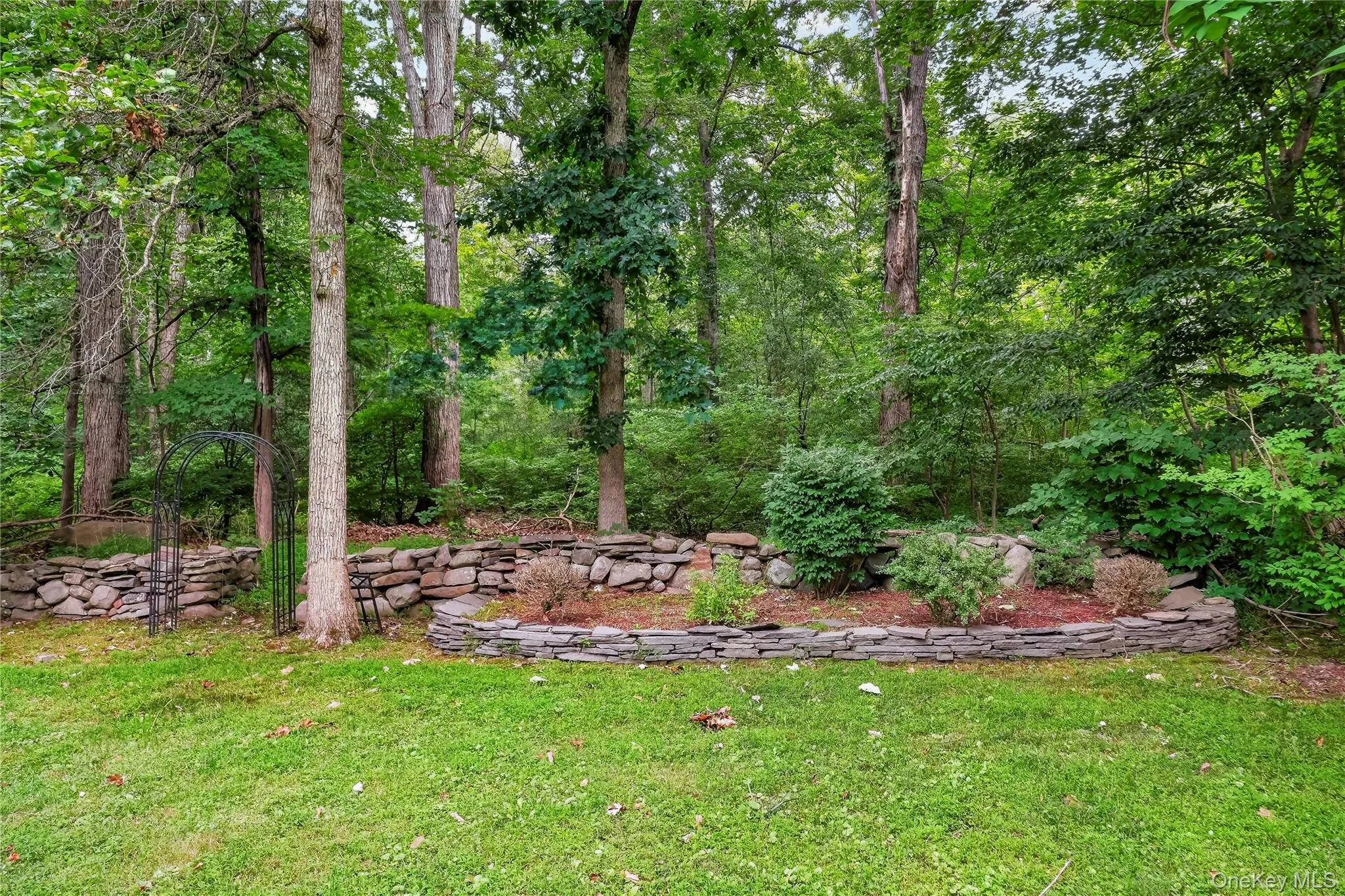 9 Archery Road, Newburgh (town), NY, 3 Bedrooms Bedrooms, 6 Rooms Rooms,1 BathroomBathrooms,Residential,For Rent,Archery,0,983402 9 Archery Road, Newburgh (town), NY, 3 Bedrooms Bedrooms, 6 Rooms Rooms,1 BathroomBathrooms,Residential,For Rent,Archery,0,983402