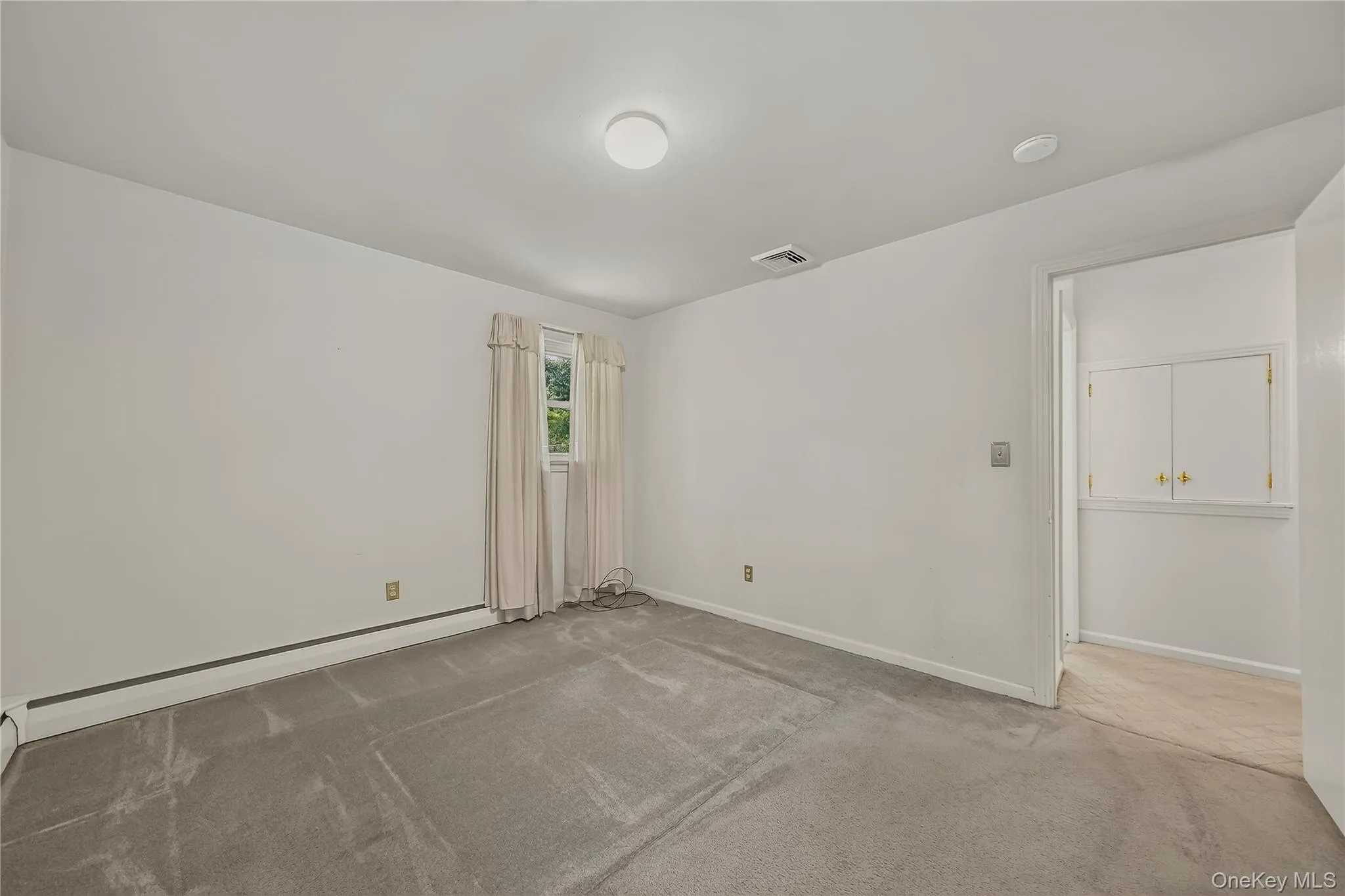 9 Archery Road, Newburgh (town), NY, 3 Bedrooms Bedrooms, 6 Rooms Rooms,1 BathroomBathrooms,Residential,For Rent,Archery,0,983402 9 Archery Road, Newburgh (town), NY, 3 Bedrooms Bedrooms, 6 Rooms Rooms,1 BathroomBathrooms,Residential,For Rent,Archery,0,983402