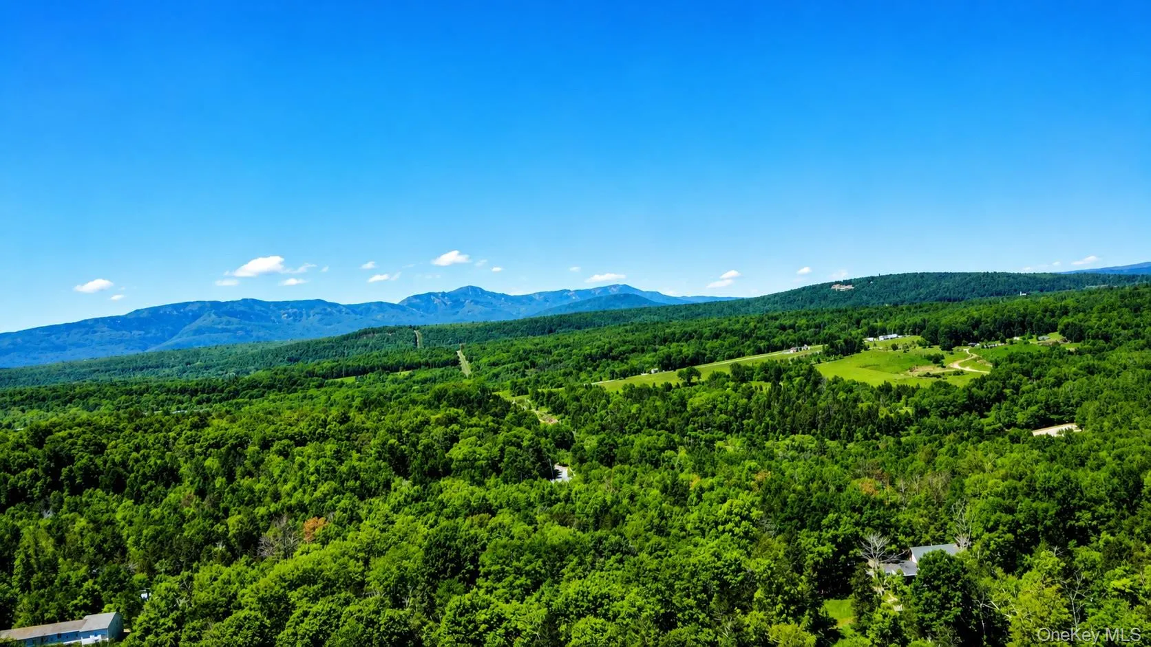 7 Deer Run West, Catskill, NY, 3 Bedrooms Bedrooms, 5 Rooms Rooms,2 BathroomsBathrooms,Residential,For Rent,Deer Run West,0,983411 7 Deer Run West, Catskill, NY, 3 Bedrooms Bedrooms, 5 Rooms Rooms,2 BathroomsBathrooms,Residential,For Rent,Deer Run West,0,983411