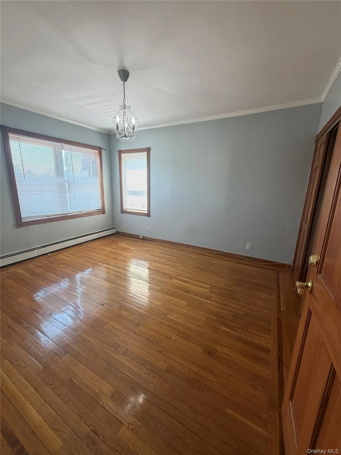 11953 177th Place, New York, NY, 3 Bedrooms Bedrooms, 5 Rooms Rooms,1 BathroomBathrooms,Residential Lease,For Rent,177th,0,983434 11953 177th Place, New York, NY, 3 Bedrooms Bedrooms, 5 Rooms Rooms,1 BathroomBathrooms,Residential Lease,For Rent,177th,0,983434