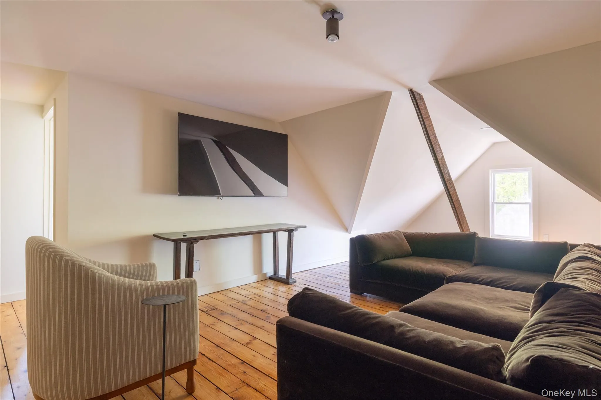 1777 Route 9G, Hyde Park, NY, 4 Bedrooms Bedrooms, 8 Rooms Rooms,3 BathroomsBathrooms,Residential Lease,For Rent,Route 9G,0,983436 1777 Route 9G, Hyde Park, NY, 4 Bedrooms Bedrooms, 8 Rooms Rooms,3 BathroomsBathrooms,Residential Lease,For Rent,Route 9G,0,983436