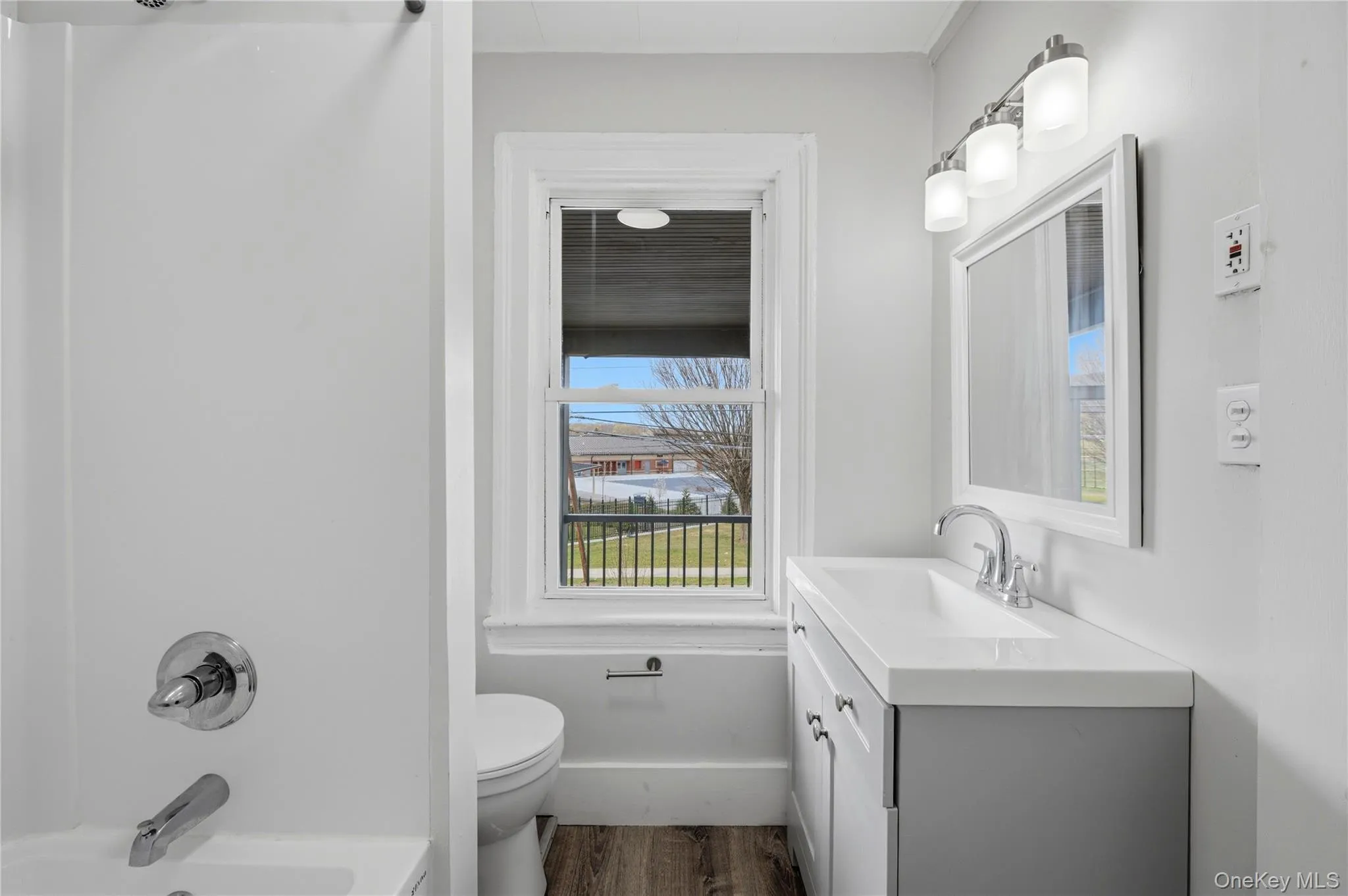 45 Robinson Avenue, Newburgh (city), NY, 2 Bedrooms Bedrooms, 6 Rooms Rooms,1 BathroomBathrooms,Residential Lease,For Rent,Robinson,0,983443 45 Robinson Avenue, Newburgh (city), NY, 2 Bedrooms Bedrooms, 6 Rooms Rooms,1 BathroomBathrooms,Residential Lease,For Rent,Robinson,0,983443