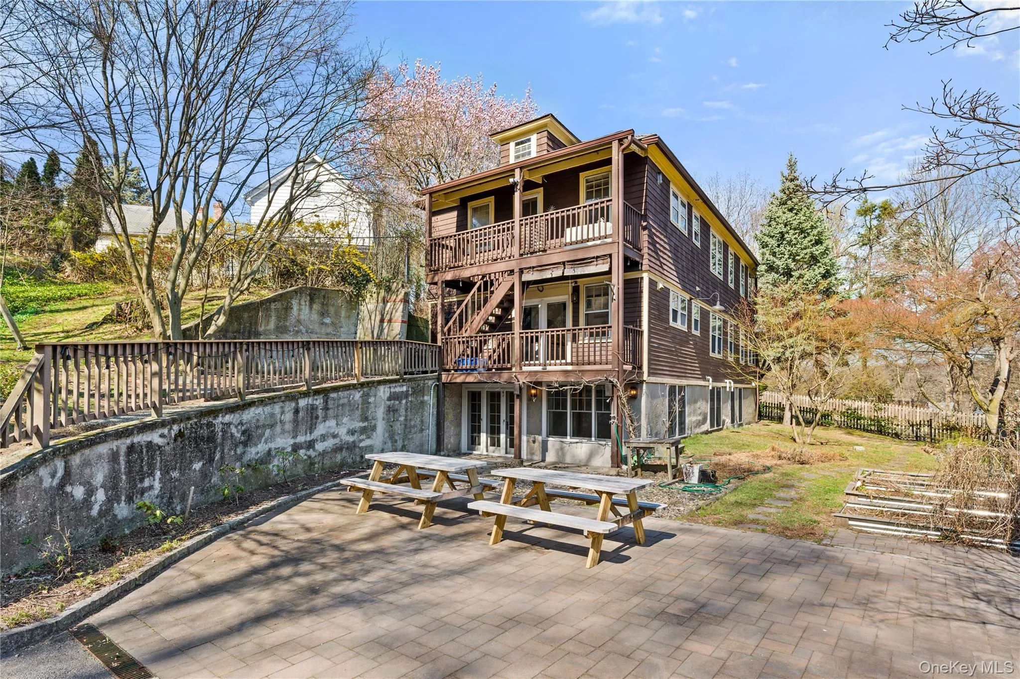 92 Pocantico, Mount Pleasant, NY, 5 Bedrooms Bedrooms, 9 Rooms Rooms,2 BathroomsBathrooms,Residential Lease,For Rent,Pocantico,0,983448 92 Pocantico, Mount Pleasant, NY, 5 Bedrooms Bedrooms, 9 Rooms Rooms,2 BathroomsBathrooms,Residential Lease,For Rent,Pocantico,0,983448