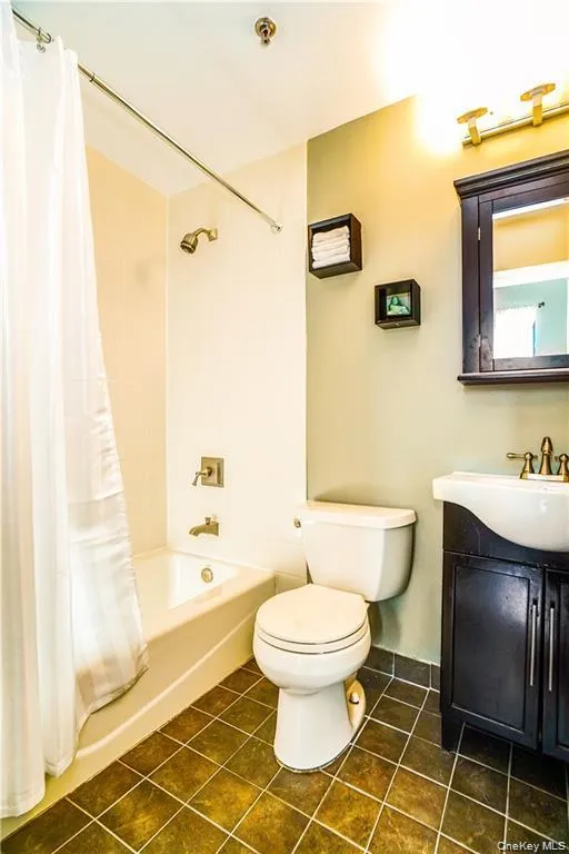 85 Mc Kinley Avenue, White Plains, NY, 1 Bedroom Bedrooms, 3 Rooms Rooms,1 BathroomBathrooms,Residential Lease,For Rent,Mc Kinley,0,983449 85 Mc Kinley Avenue, White Plains, NY, 1 Bedroom Bedrooms, 3 Rooms Rooms,1 BathroomBathrooms,Residential Lease,For Rent,Mc Kinley,0,983449