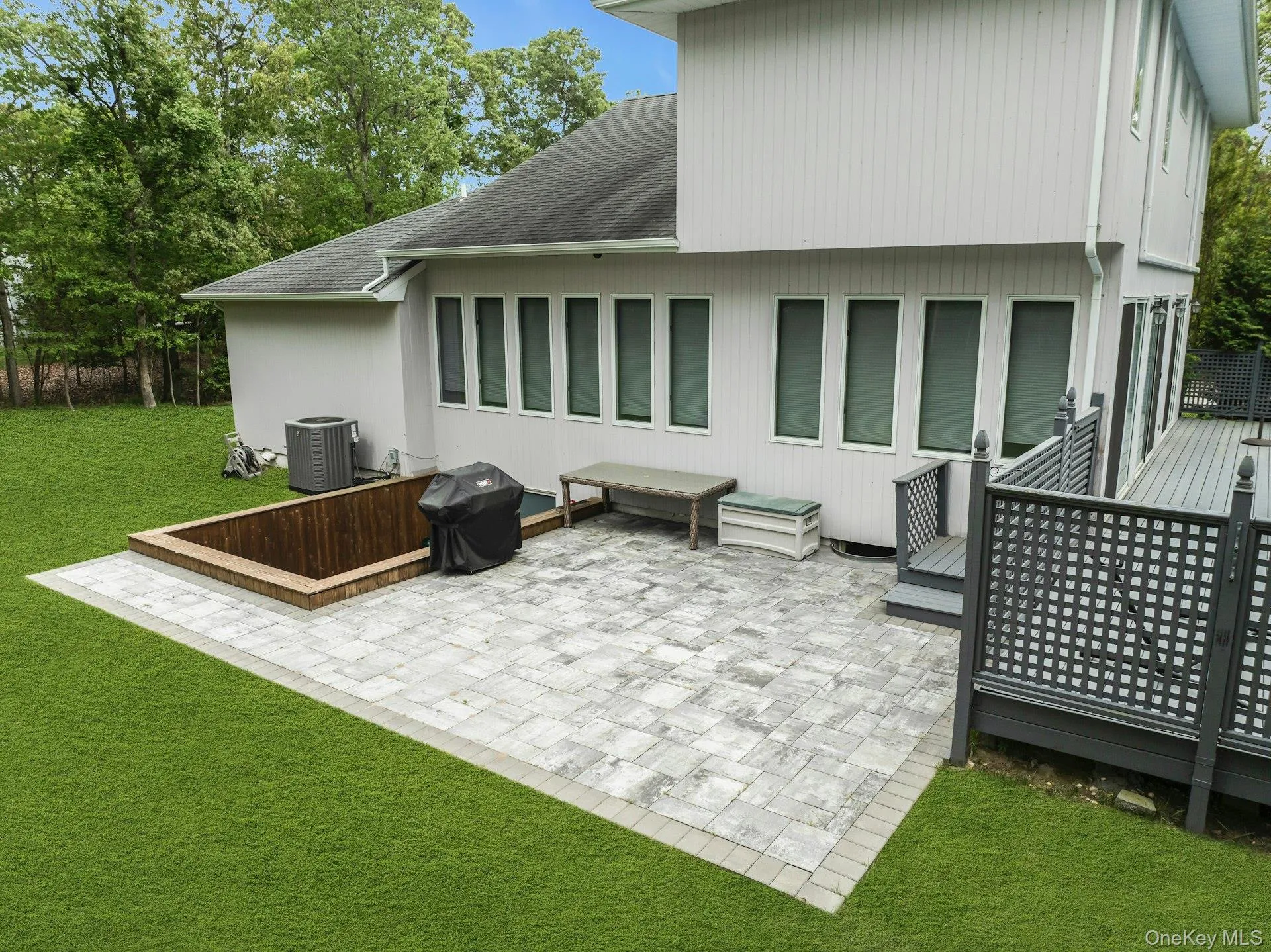 35 Bay Avenue, Southampton, NY, 4 Bedrooms Bedrooms, 8 Rooms Rooms,3 BathroomsBathrooms,Residential Lease,For Rent,Bay,0,983450 35 Bay Avenue, Southampton, NY, 4 Bedrooms Bedrooms, 8 Rooms Rooms,3 BathroomsBathrooms,Residential Lease,For Rent,Bay,0,983450