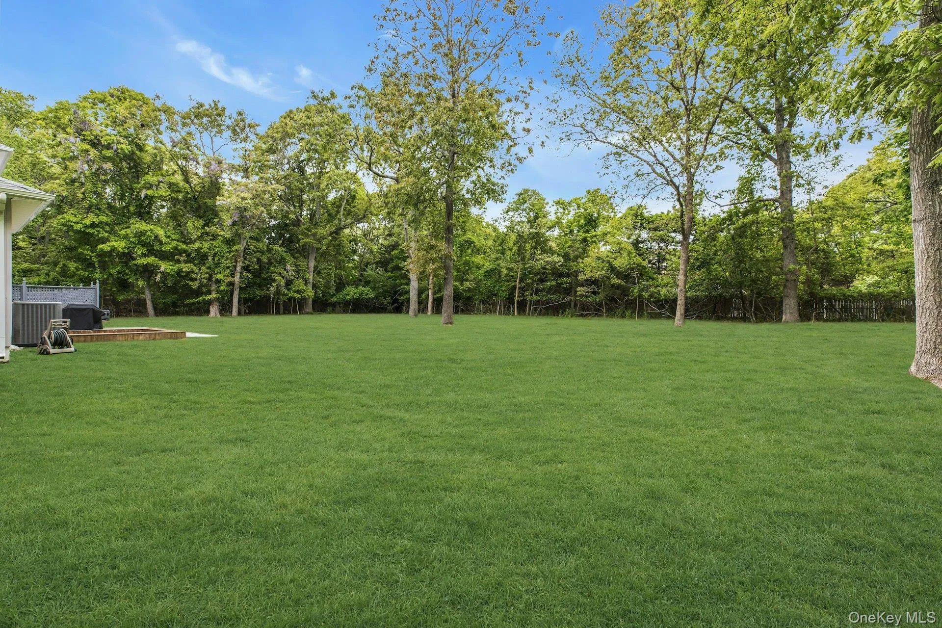 35 Bay Avenue, Southampton, NY, 4 Bedrooms Bedrooms, 8 Rooms Rooms,3 BathroomsBathrooms,Residential Lease,For Rent,Bay,0,983450 35 Bay Avenue, Southampton, NY, 4 Bedrooms Bedrooms, 8 Rooms Rooms,3 BathroomsBathrooms,Residential Lease,For Rent,Bay,0,983450