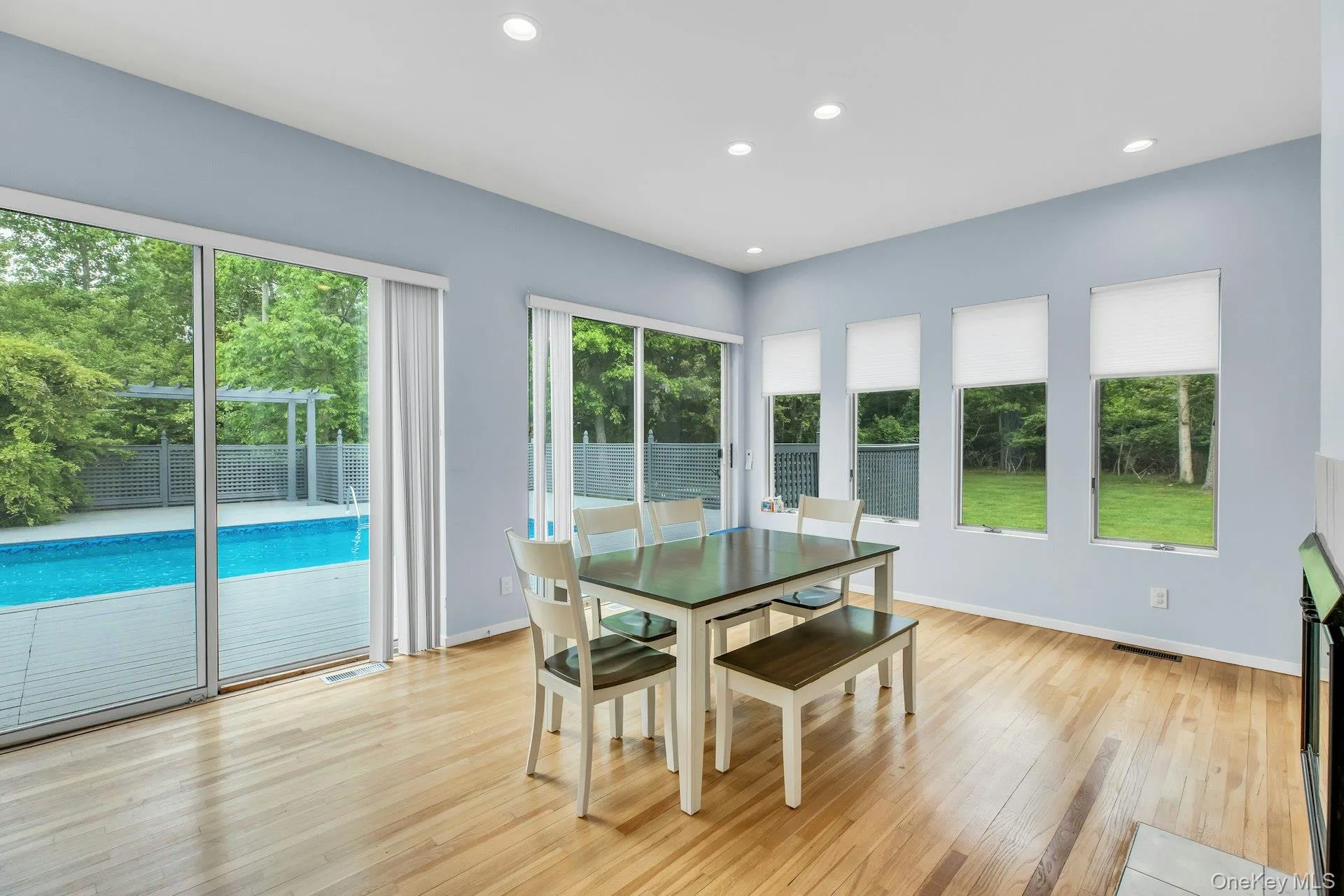 35 Bay Avenue, Southampton, NY, 4 Bedrooms Bedrooms, 8 Rooms Rooms,3 BathroomsBathrooms,Residential Lease,For Rent,Bay,0,983450 35 Bay Avenue, Southampton, NY, 4 Bedrooms Bedrooms, 8 Rooms Rooms,3 BathroomsBathrooms,Residential Lease,For Rent,Bay,0,983450