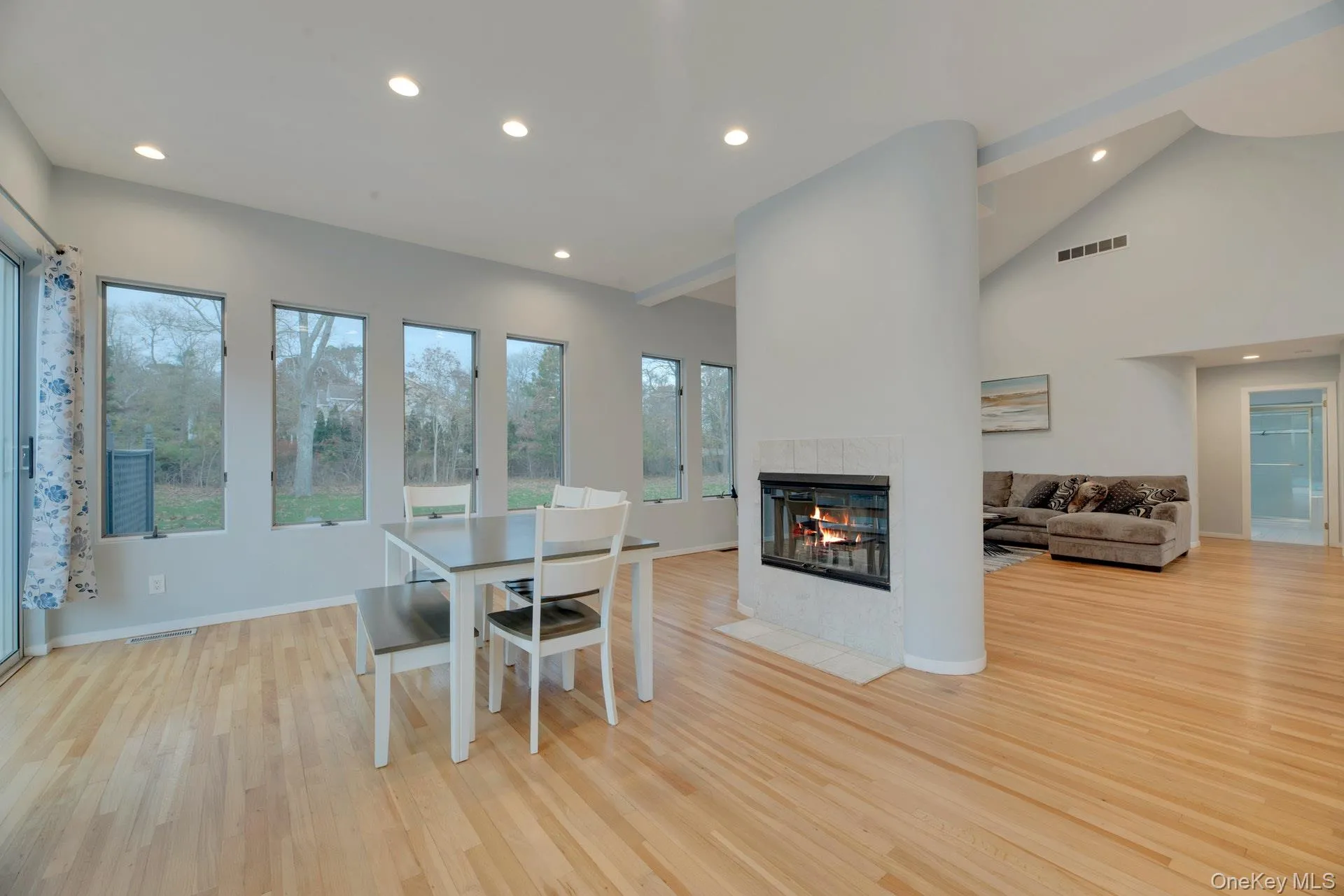 35 Bay Avenue, Southampton, NY, 4 Bedrooms Bedrooms, 8 Rooms Rooms,3 BathroomsBathrooms,Residential Lease,For Rent,Bay,0,983450 35 Bay Avenue, Southampton, NY, 4 Bedrooms Bedrooms, 8 Rooms Rooms,3 BathroomsBathrooms,Residential Lease,For Rent,Bay,0,983450