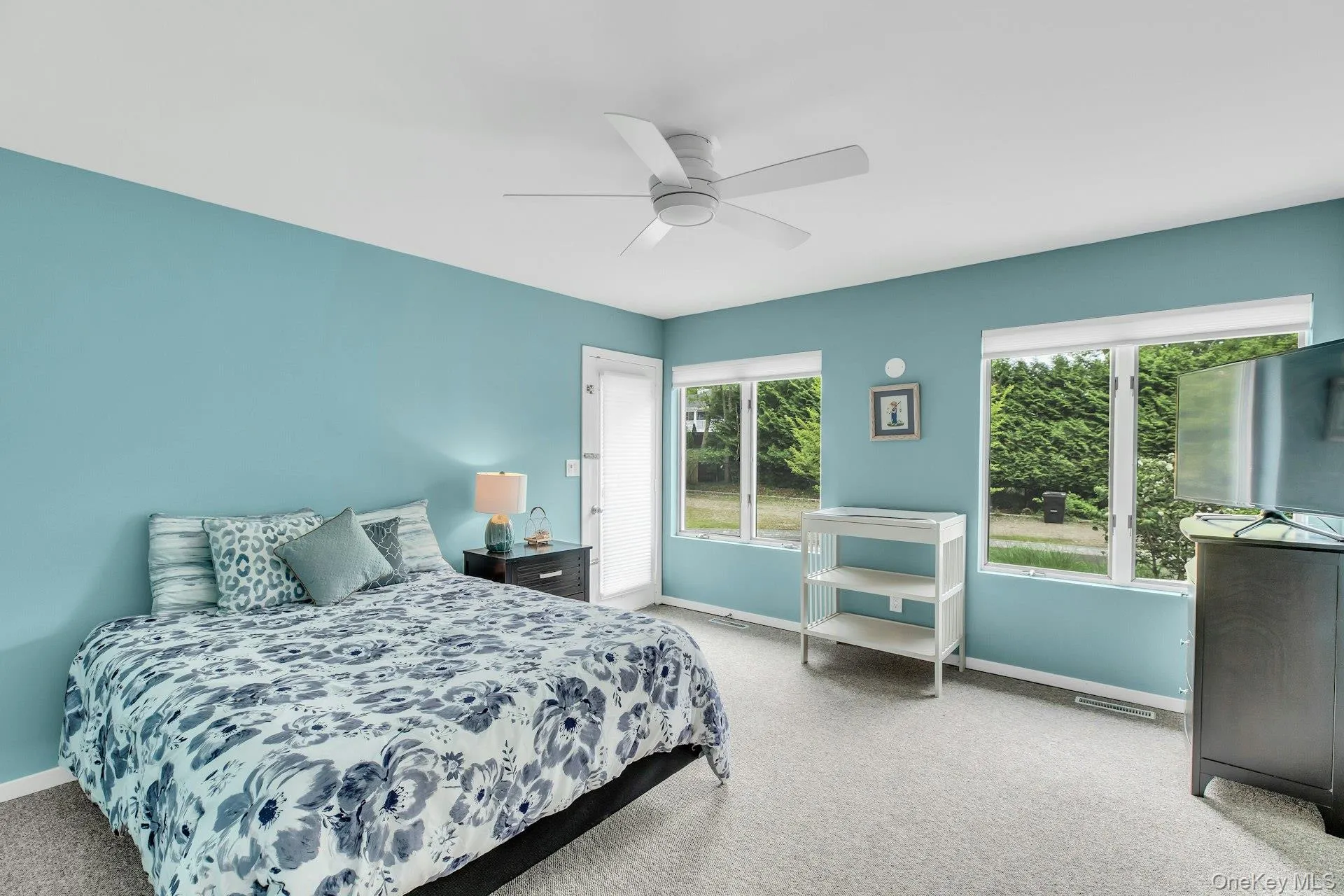 35 Bay Avenue, Southampton, NY, 4 Bedrooms Bedrooms, 8 Rooms Rooms,3 BathroomsBathrooms,Residential Lease,For Rent,Bay,0,983450 35 Bay Avenue, Southampton, NY, 4 Bedrooms Bedrooms, 8 Rooms Rooms,3 BathroomsBathrooms,Residential Lease,For Rent,Bay,0,983450