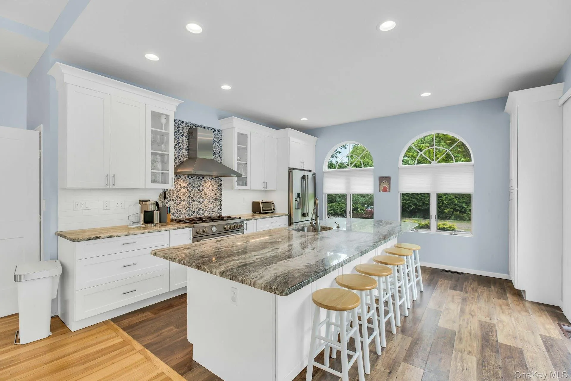 35 Bay Avenue, Southampton, NY, 4 Bedrooms Bedrooms, 8 Rooms Rooms,3 BathroomsBathrooms,Residential Lease,For Rent,Bay,0,983450 35 Bay Avenue, Southampton, NY, 4 Bedrooms Bedrooms, 8 Rooms Rooms,3 BathroomsBathrooms,Residential Lease,For Rent,Bay,0,983450