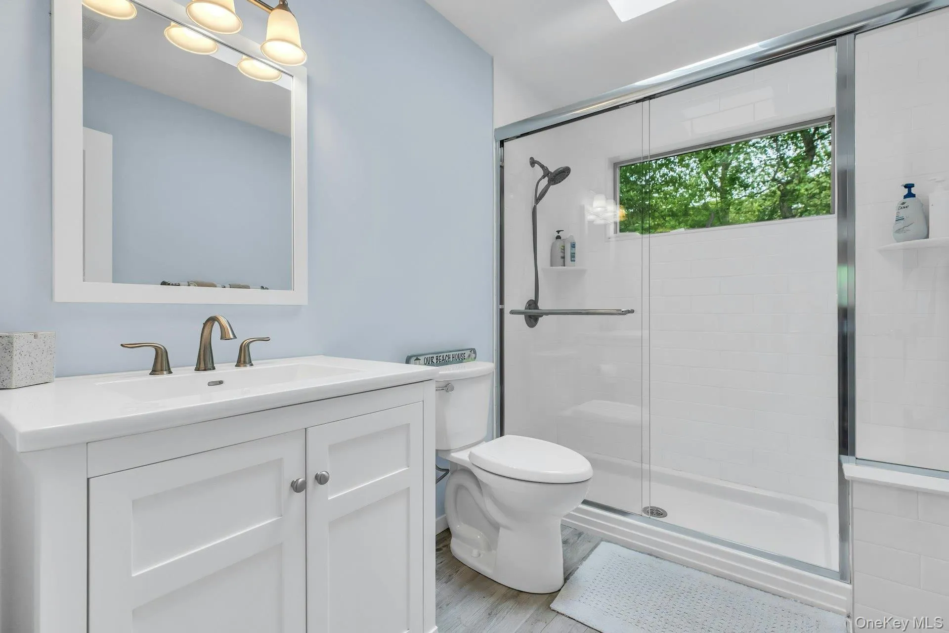 35 Bay Avenue, Southampton, NY, 4 Bedrooms Bedrooms, 8 Rooms Rooms,3 BathroomsBathrooms,Residential Lease,For Rent,Bay,0,983450 35 Bay Avenue, Southampton, NY, 4 Bedrooms Bedrooms, 8 Rooms Rooms,3 BathroomsBathrooms,Residential Lease,For Rent,Bay,0,983450