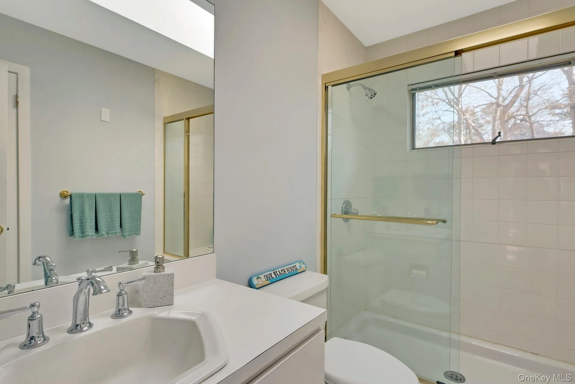 35 Bay Avenue, Southampton, NY, 4 Bedrooms Bedrooms, 8 Rooms Rooms,3 BathroomsBathrooms,Residential Lease,For Rent,Bay,0,983450 35 Bay Avenue, Southampton, NY, 4 Bedrooms Bedrooms, 8 Rooms Rooms,3 BathroomsBathrooms,Residential Lease,For Rent,Bay,0,983450