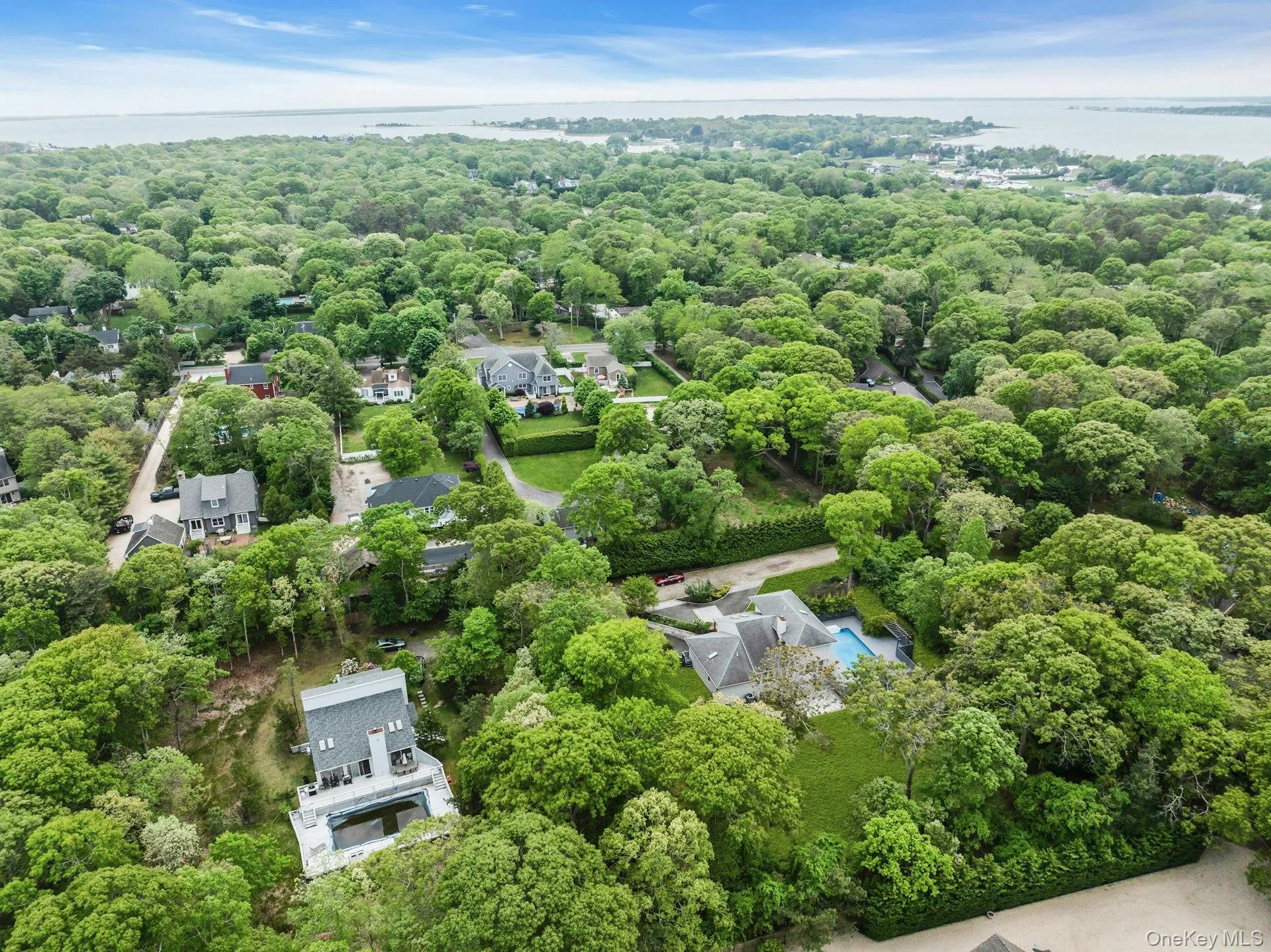35 Bay Avenue, Southampton, NY, 4 Bedrooms Bedrooms, 8 Rooms Rooms,3 BathroomsBathrooms,Residential Lease,For Rent,Bay,0,983450 35 Bay Avenue, Southampton, NY, 4 Bedrooms Bedrooms, 8 Rooms Rooms,3 BathroomsBathrooms,Residential Lease,For Rent,Bay,0,983450