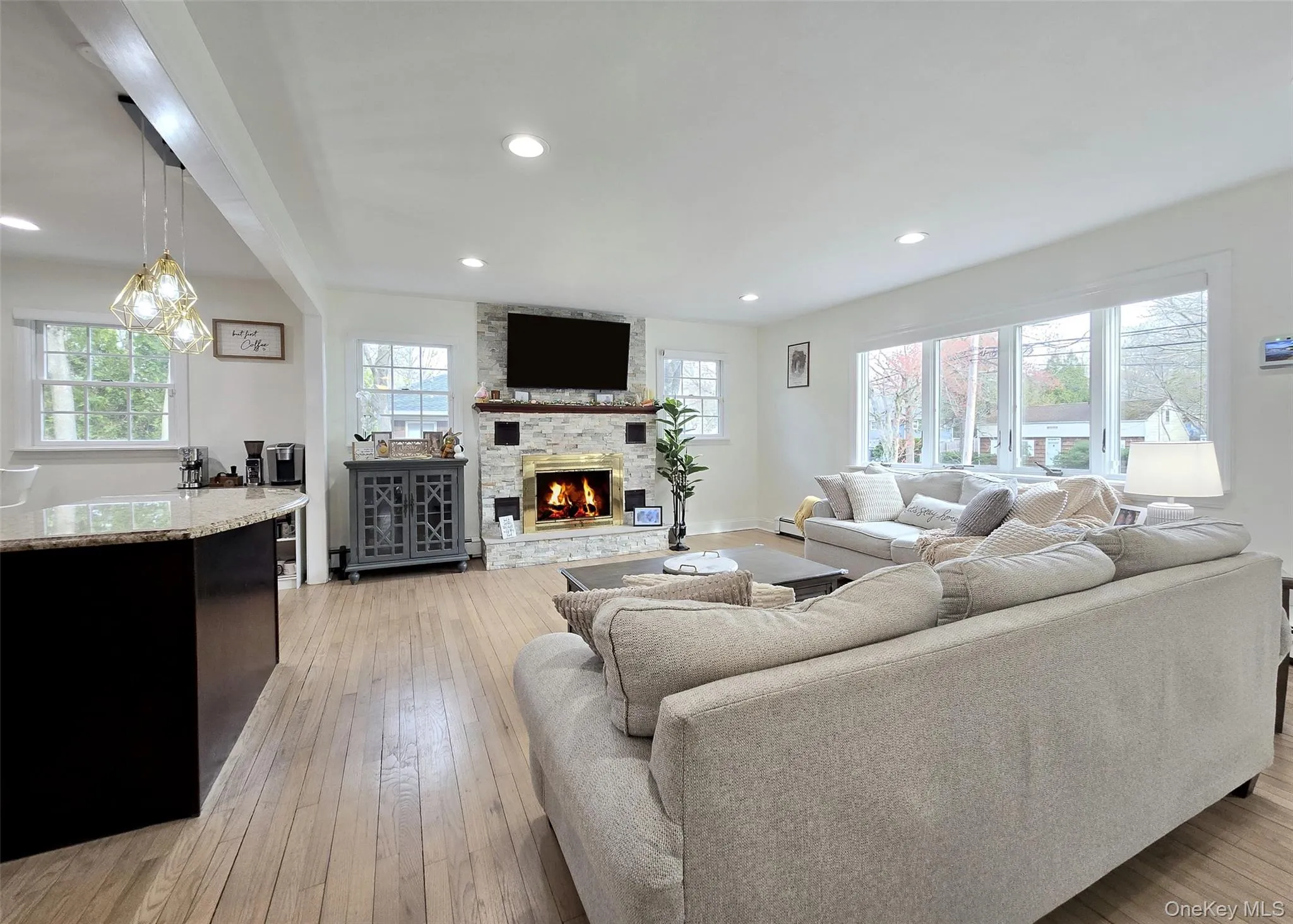 15 Wrana Street, Brookhaven, NY, 4 Bedrooms Bedrooms, 7 Rooms Rooms,2 BathroomsBathrooms,Residential Sale,For Rent,Wrana,0,983451 15 Wrana Street, Brookhaven, NY, 4 Bedrooms Bedrooms, 7 Rooms Rooms,2 BathroomsBathrooms,Residential Sale,For Rent,Wrana,0,983451