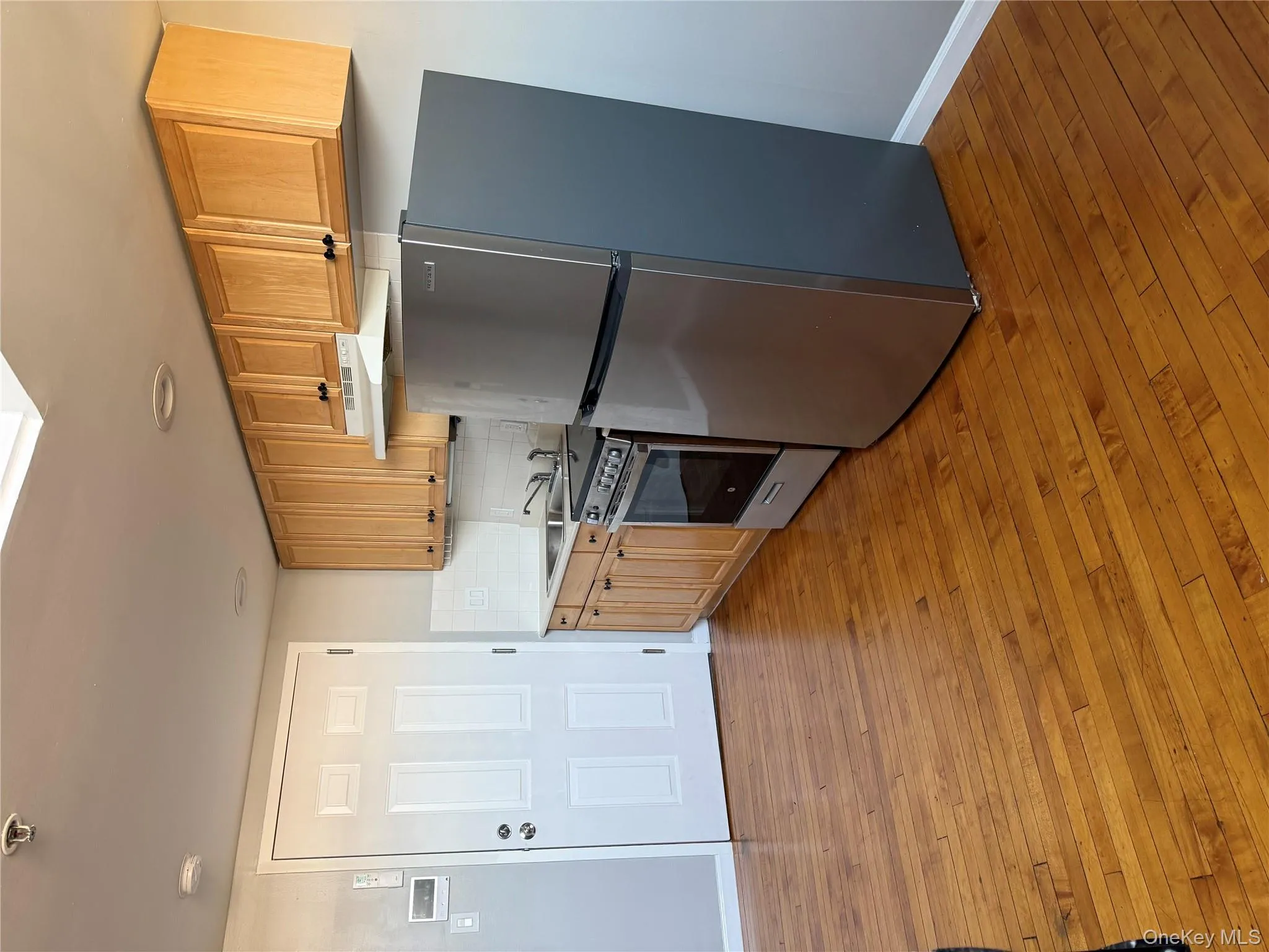 94 4th Avenue, Islip, NY, 2 Rooms Rooms,1 BathroomBathrooms,Residential Lease,For Rent,4th,0,983455 94 4th Avenue, Islip, NY, 2 Rooms Rooms,1 BathroomBathrooms,Residential Lease,For Rent,4th,0,983455