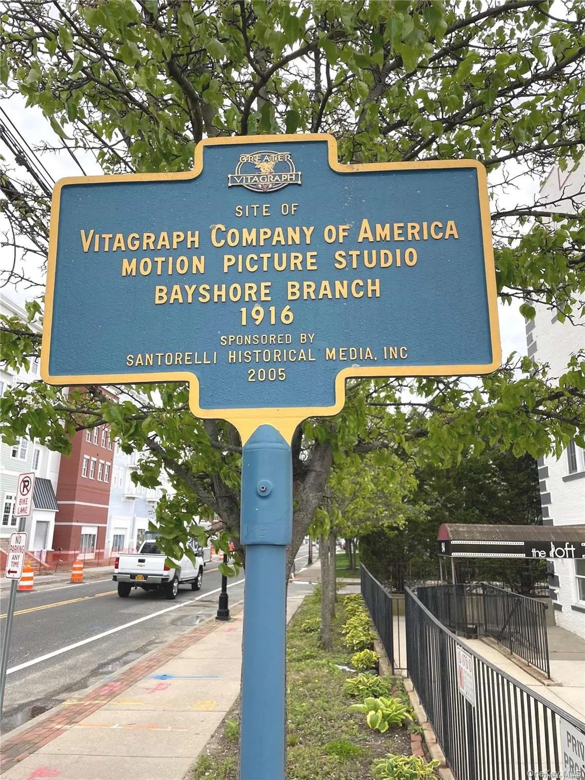 94 4th Avenue, Islip, NY, 2 Rooms Rooms,1 BathroomBathrooms,Residential Lease,For Rent,4th,0,983455 94 4th Avenue, Islip, NY, 2 Rooms Rooms,1 BathroomBathrooms,Residential Lease,For Rent,4th,0,983455