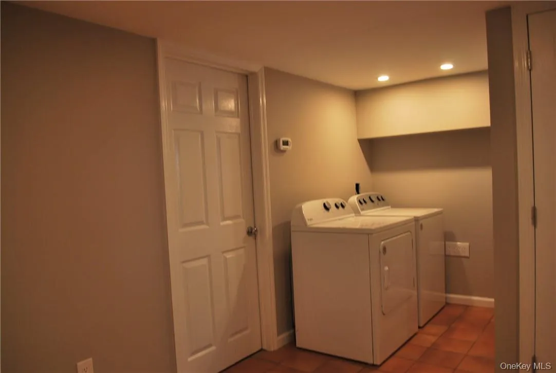 7 Autumn Trail, Goshen, NY, 3 Bedrooms Bedrooms, 6 Rooms Rooms,2 BathroomsBathrooms,Residential Lease,For Rent,Autumn,0,983492 7 Autumn Trail, Goshen, NY, 3 Bedrooms Bedrooms, 6 Rooms Rooms,2 BathroomsBathrooms,Residential Lease,For Rent,Autumn,0,983492