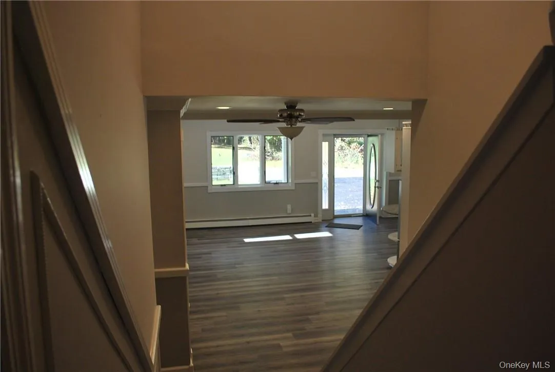 7 Autumn Trail, Goshen, NY, 3 Bedrooms Bedrooms, 6 Rooms Rooms,2 BathroomsBathrooms,Residential Lease,For Rent,Autumn,0,983492 7 Autumn Trail, Goshen, NY, 3 Bedrooms Bedrooms, 6 Rooms Rooms,2 BathroomsBathrooms,Residential Lease,For Rent,Autumn,0,983492