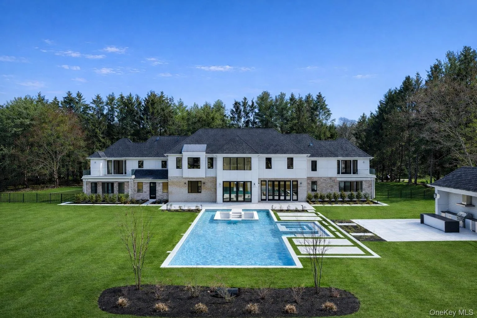 30 Evans Drive, Oyster Bay, NY, 7 Bedrooms Bedrooms, 15 Rooms Rooms,8 BathroomsBathrooms,Residential,For Rent,Evans,0,983498 30 Evans Drive, Oyster Bay, NY, 7 Bedrooms Bedrooms, 15 Rooms Rooms,8 BathroomsBathrooms,Residential,For Rent,Evans,0,983498