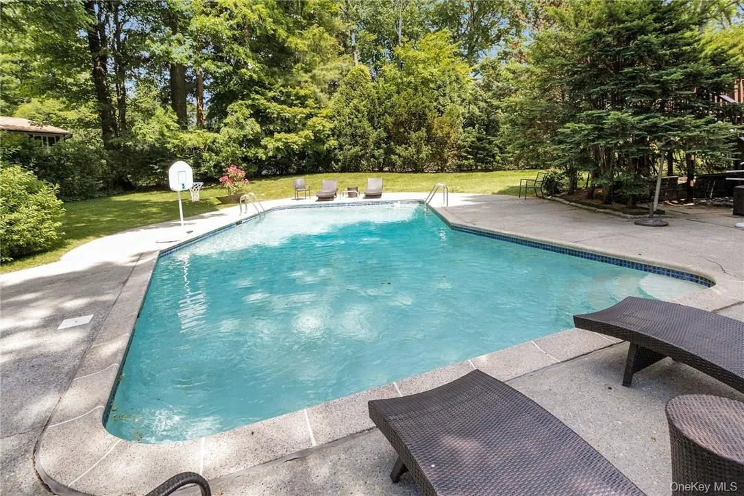 5 Deerhill Lane, Greenburgh, NY, 4 Bedrooms Bedrooms, 9 Rooms Rooms,3 BathroomsBathrooms,Residential Lease,For Rent,Deerhill,0,983504 5 Deerhill Lane, Greenburgh, NY, 4 Bedrooms Bedrooms, 9 Rooms Rooms,3 BathroomsBathrooms,Residential Lease,For Rent,Deerhill,0,983504