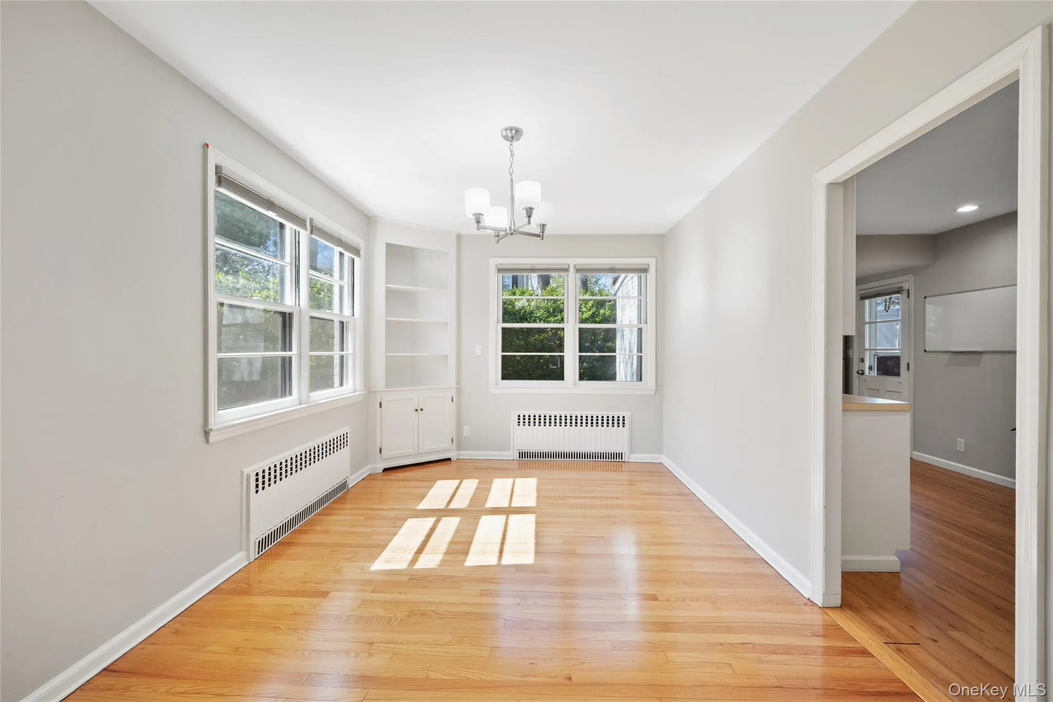 6 Wildway, Yonkers, NY, 4 Bedrooms Bedrooms, 8 Rooms Rooms,2 BathroomsBathrooms,Residential Lease,For Rent,Wildway,0,983514 6 Wildway, Yonkers, NY, 4 Bedrooms Bedrooms, 8 Rooms Rooms,2 BathroomsBathrooms,Residential Lease,For Rent,Wildway,0,983514
