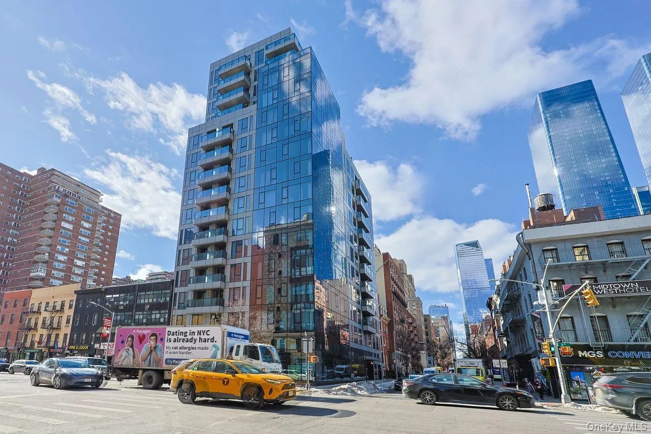 300 30th Street, New York, NY, 1 Bedroom Bedrooms, 5 Rooms Rooms,1 BathroomBathrooms,Residential,For Rent,30th,0,983515 300 30th Street, New York, NY, 1 Bedroom Bedrooms, 5 Rooms Rooms,1 BathroomBathrooms,Residential,For Rent,30th,0,983515