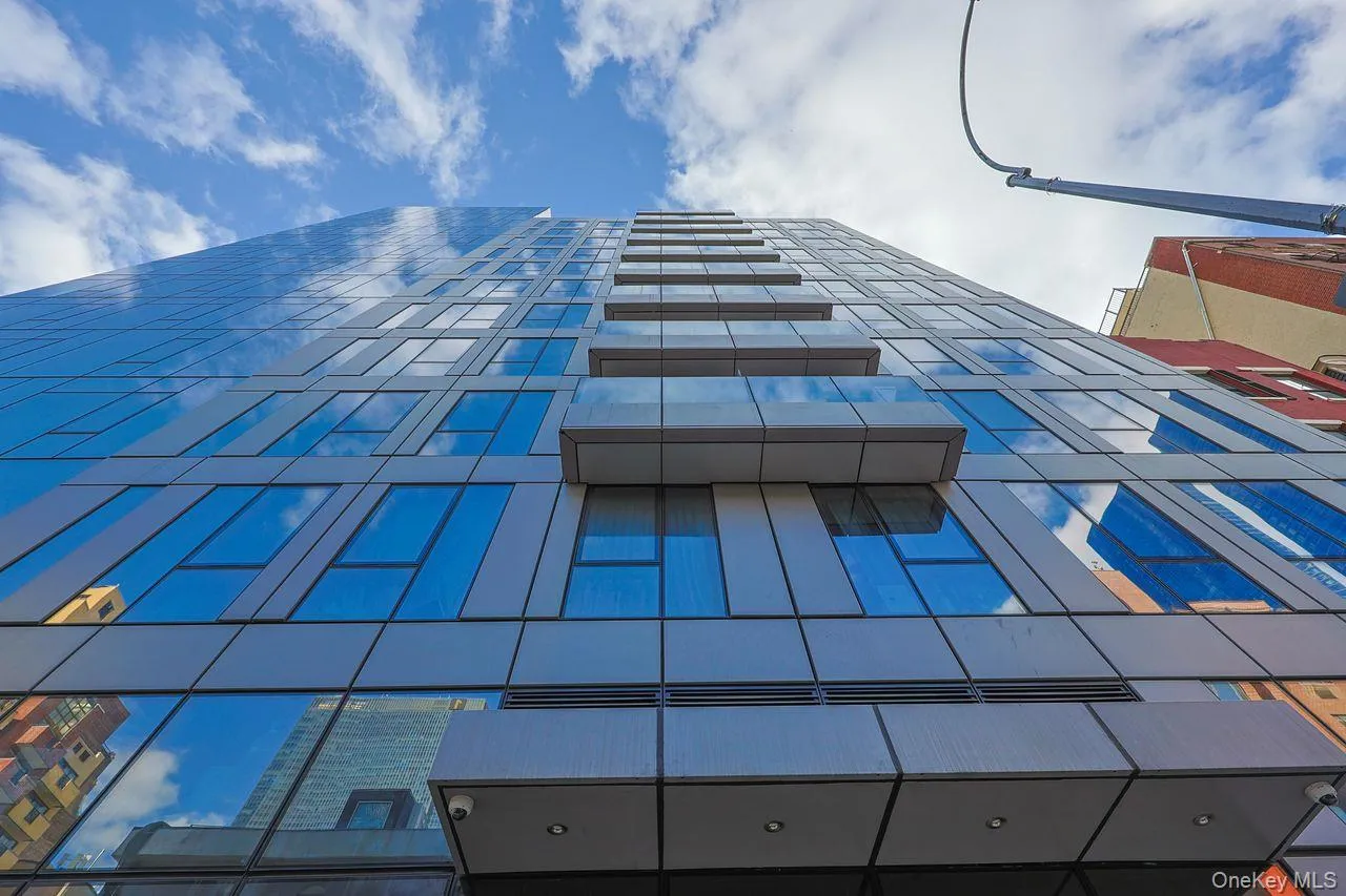 300 30th Street, New York, NY, 1 Bedroom Bedrooms, 5 Rooms Rooms,1 BathroomBathrooms,Residential,For Rent,30th,0,983515 300 30th Street, New York, NY, 1 Bedroom Bedrooms, 5 Rooms Rooms,1 BathroomBathrooms,Residential,For Rent,30th,0,983515