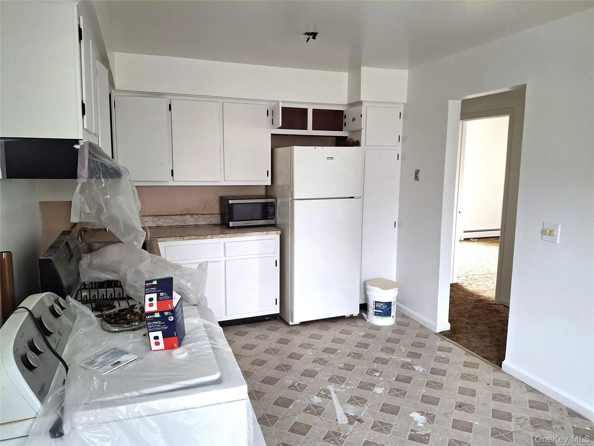 1668 Route 9, Wappinger, NY, 1 Bedroom Bedrooms, 3 Rooms Rooms,1 BathroomBathrooms,Residential,For Rent,Route 9,0,983516 1668 Route 9, Wappinger, NY, 1 Bedroom Bedrooms, 3 Rooms Rooms,1 BathroomBathrooms,Residential,For Rent,Route 9,0,983516