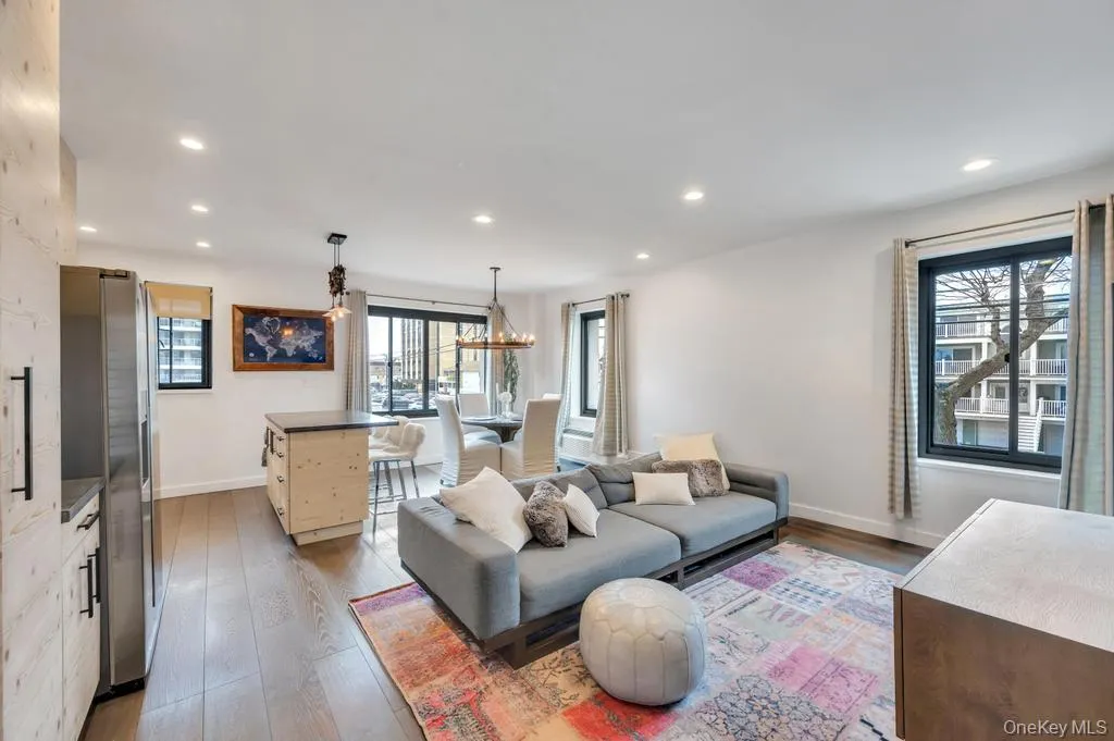 100 Broadway, Long Beach, NY, 2 Bedrooms Bedrooms, 5 Rooms Rooms,2 BathroomsBathrooms,Residential Lease,For Rent,Broadway,0,983519 100 Broadway, Long Beach, NY, 2 Bedrooms Bedrooms, 5 Rooms Rooms,2 BathroomsBathrooms,Residential Lease,For Rent,Broadway,0,983519