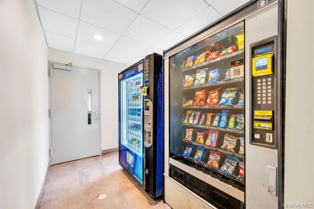 100 Broadway, Long Beach, NY, 2 Bedrooms Bedrooms, 5 Rooms Rooms,2 BathroomsBathrooms,Residential Lease,For Rent,Broadway,0,983519 100 Broadway, Long Beach, NY, 2 Bedrooms Bedrooms, 5 Rooms Rooms,2 BathroomsBathrooms,Residential Lease,For Rent,Broadway,0,983519