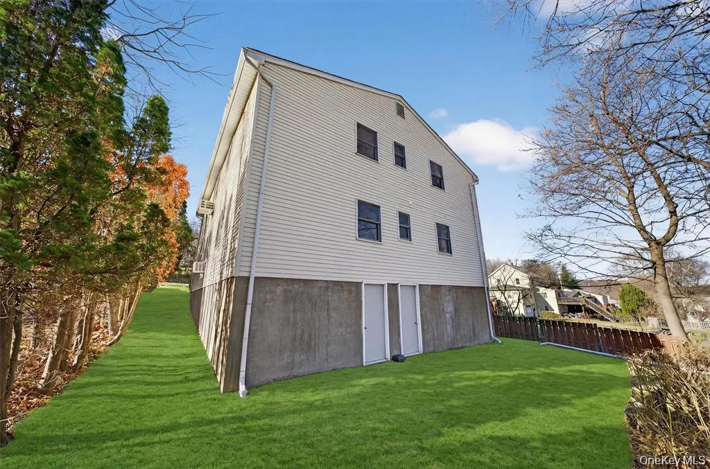 55 High Street, Monroe, NY, 3 Bedrooms Bedrooms, 5 Rooms Rooms,1 BathroomBathrooms,Residential Lease,For Rent,High,0,983548 55 High Street, Monroe, NY, 3 Bedrooms Bedrooms, 5 Rooms Rooms,1 BathroomBathrooms,Residential Lease,For Rent,High,0,983548