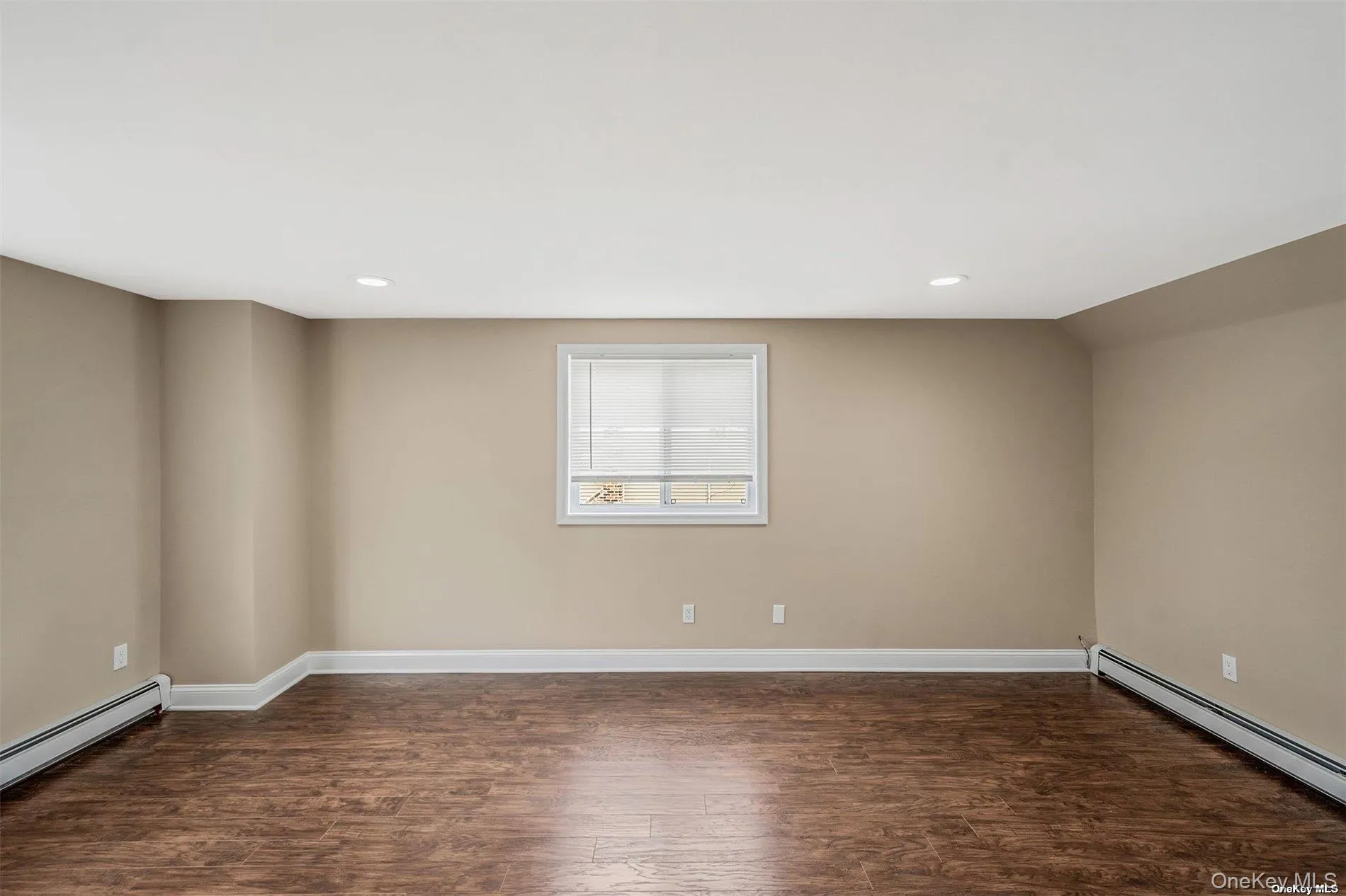 278 Pipe Stave Hollow Road, Brookhaven, NY, 4 Bedrooms Bedrooms, 8 Rooms Rooms,3 BathroomsBathrooms,Residential Lease,For Rent,Pipe Stave Hollow,0,983566 278 Pipe Stave Hollow Road, Brookhaven, NY, 4 Bedrooms Bedrooms, 8 Rooms Rooms,3 BathroomsBathrooms,Residential Lease,For Rent,Pipe Stave Hollow,0,983566
