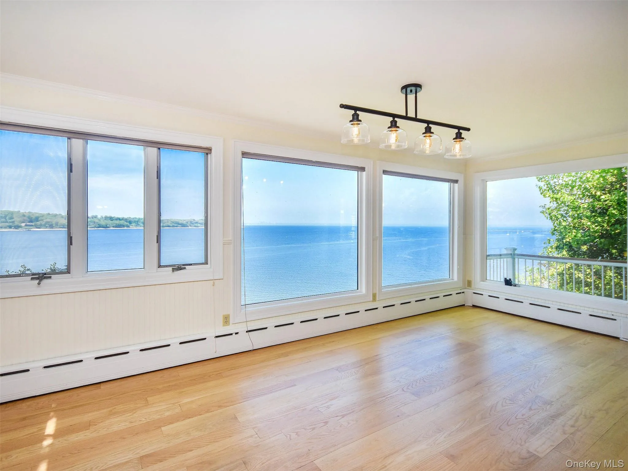 24 Bay Avenue, Oyster Bay, NY, 3 Bedrooms Bedrooms, 8 Rooms Rooms,3 BathroomsBathrooms,Residential Lease,For Rent,Bay,0,983570 24 Bay Avenue, Oyster Bay, NY, 3 Bedrooms Bedrooms, 8 Rooms Rooms,3 BathroomsBathrooms,Residential Lease,For Rent,Bay,0,983570