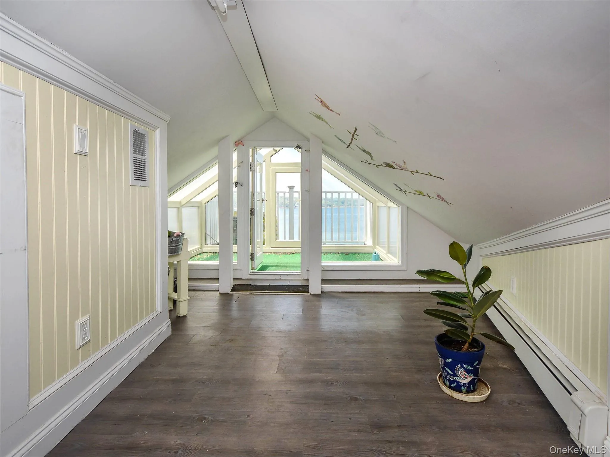 24 Bay Avenue, Oyster Bay, NY, 3 Bedrooms Bedrooms, 8 Rooms Rooms,3 BathroomsBathrooms,Residential Lease,For Rent,Bay,0,983570 24 Bay Avenue, Oyster Bay, NY, 3 Bedrooms Bedrooms, 8 Rooms Rooms,3 BathroomsBathrooms,Residential Lease,For Rent,Bay,0,983570