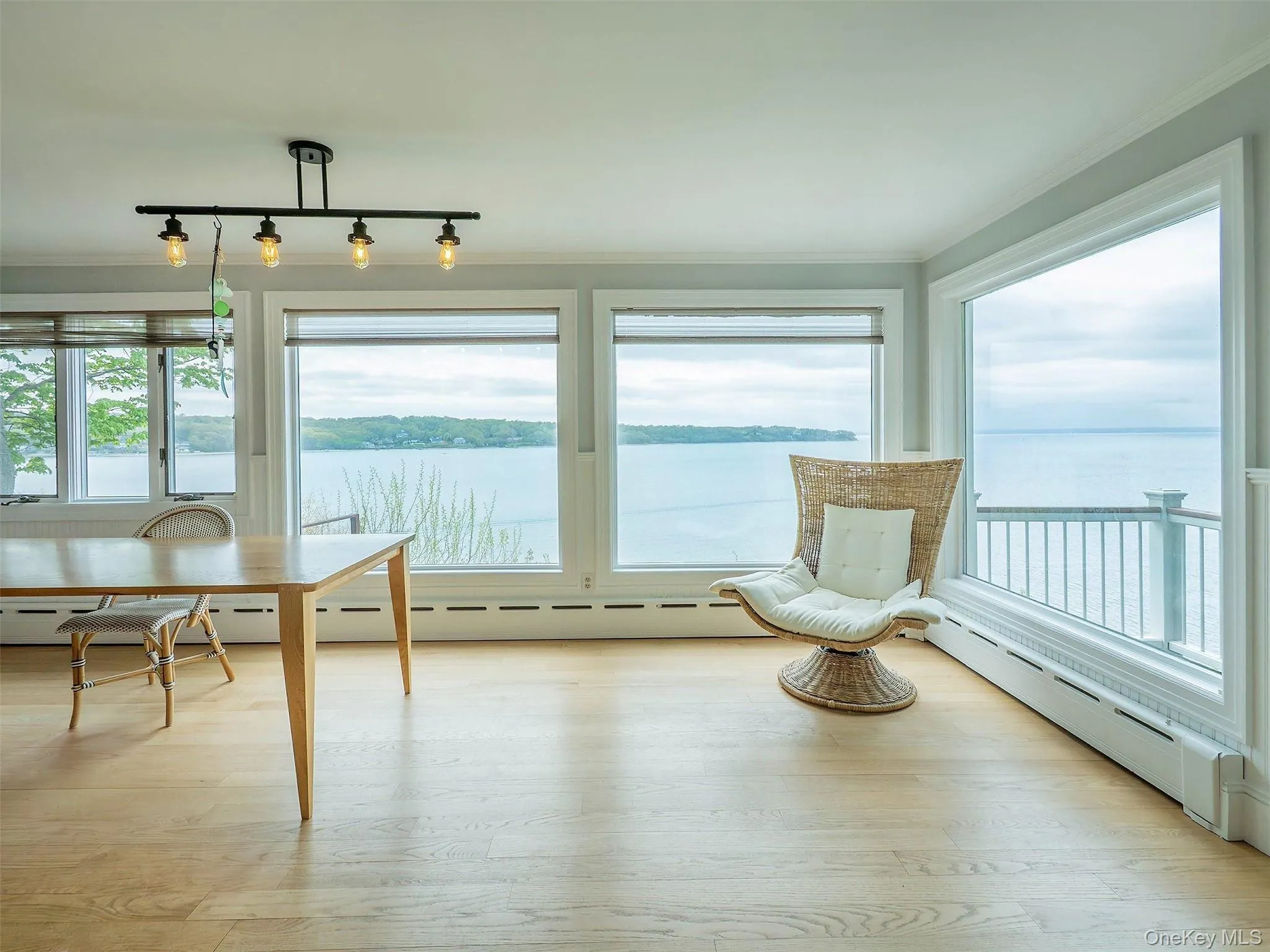 24 Bay Avenue, Oyster Bay, NY, 3 Bedrooms Bedrooms, 8 Rooms Rooms,3 BathroomsBathrooms,Residential Lease,For Rent,Bay,0,983570 24 Bay Avenue, Oyster Bay, NY, 3 Bedrooms Bedrooms, 8 Rooms Rooms,3 BathroomsBathrooms,Residential Lease,For Rent,Bay,0,983570