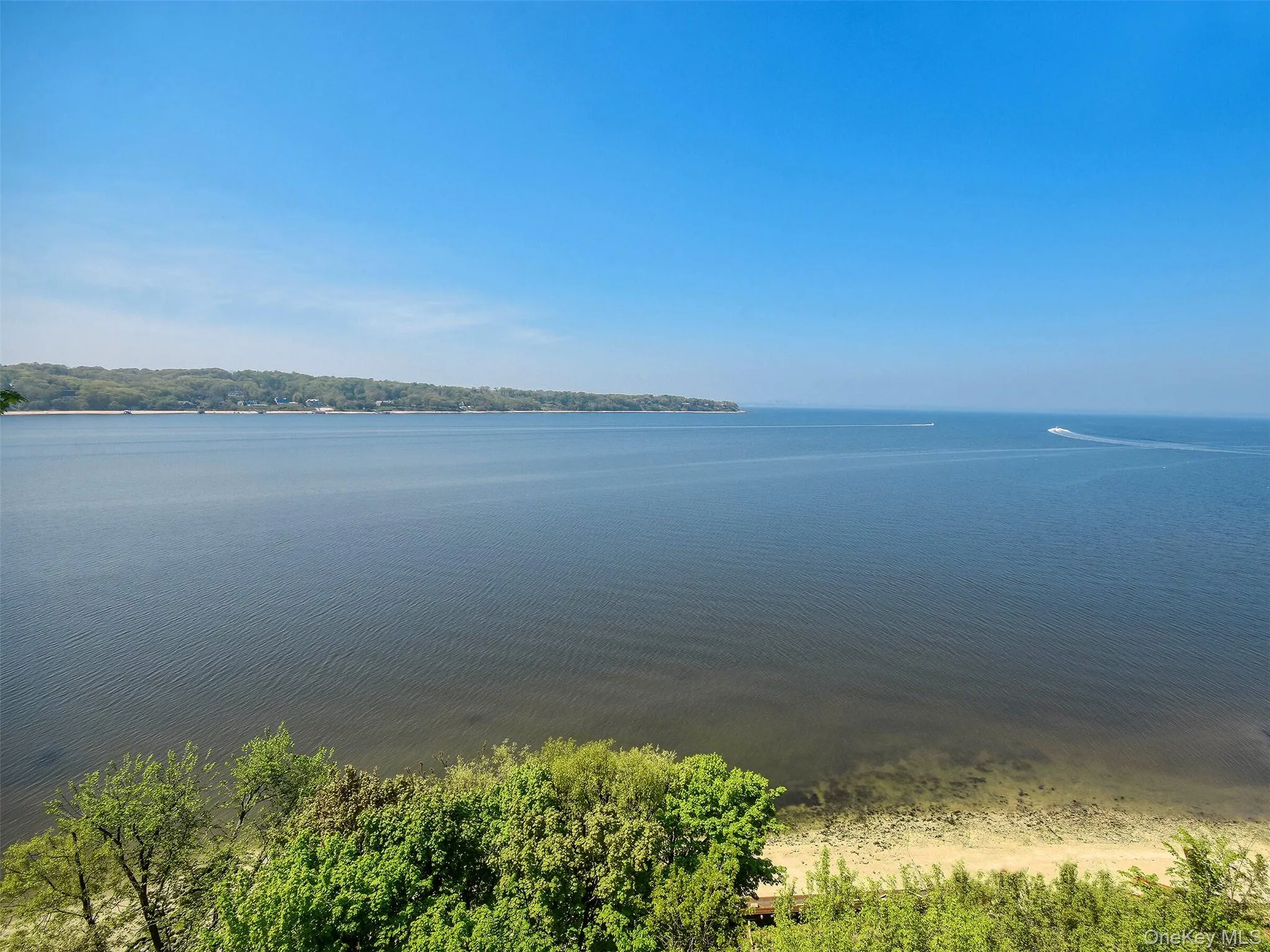 24 Bay Avenue, Oyster Bay, NY, 3 Bedrooms Bedrooms, 8 Rooms Rooms,3 BathroomsBathrooms,Residential Lease,For Rent,Bay,0,983570 24 Bay Avenue, Oyster Bay, NY, 3 Bedrooms Bedrooms, 8 Rooms Rooms,3 BathroomsBathrooms,Residential Lease,For Rent,Bay,0,983570