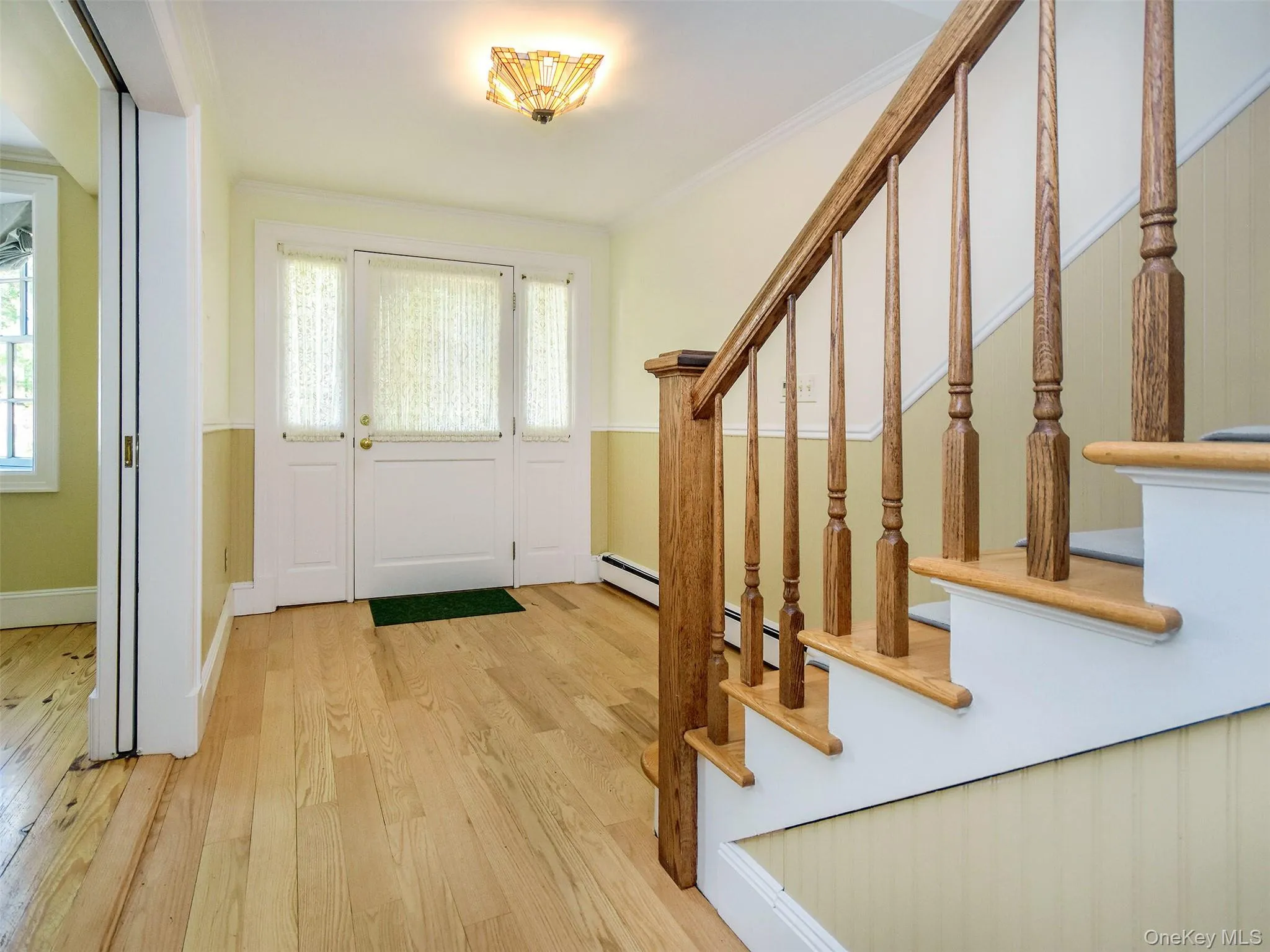 24 Bay Avenue, Oyster Bay, NY, 3 Bedrooms Bedrooms, 8 Rooms Rooms,3 BathroomsBathrooms,Residential Lease,For Rent,Bay,0,983570 24 Bay Avenue, Oyster Bay, NY, 3 Bedrooms Bedrooms, 8 Rooms Rooms,3 BathroomsBathrooms,Residential Lease,For Rent,Bay,0,983570