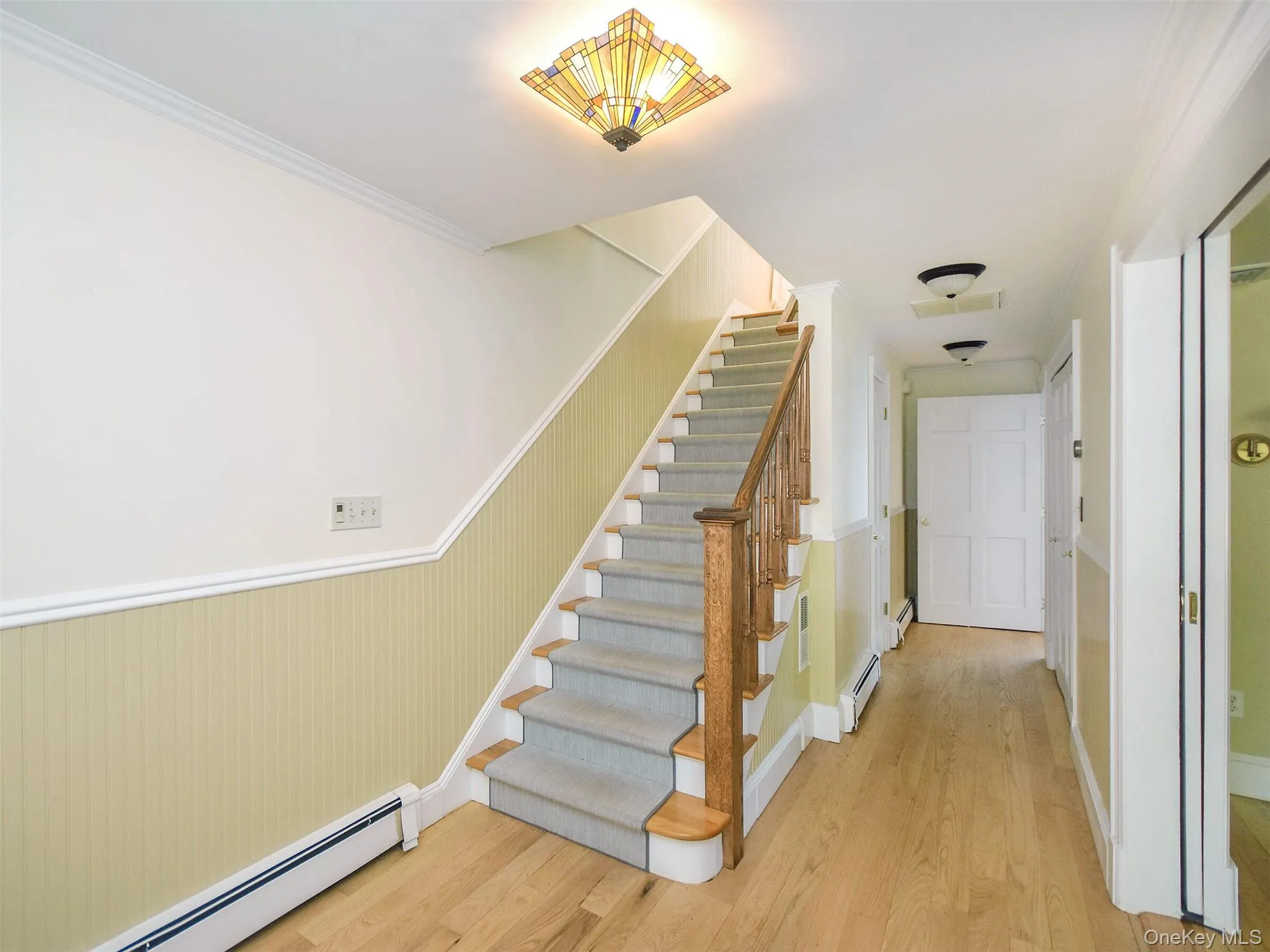 24 Bay Avenue, Oyster Bay, NY, 3 Bedrooms Bedrooms, 8 Rooms Rooms,3 BathroomsBathrooms,Residential Lease,For Rent,Bay,0,983570 24 Bay Avenue, Oyster Bay, NY, 3 Bedrooms Bedrooms, 8 Rooms Rooms,3 BathroomsBathrooms,Residential Lease,For Rent,Bay,0,983570