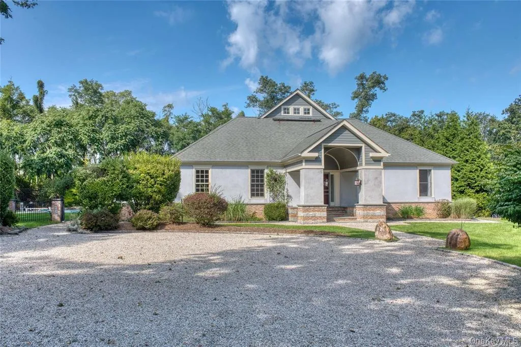 11003 Main Road, Southold, NY, 3 Bedrooms Bedrooms, 8 Rooms Rooms,2 BathroomsBathrooms,Residential Lease,For Rent,Main,0,983573 11003 Main Road, Southold, NY, 3 Bedrooms Bedrooms, 8 Rooms Rooms,2 BathroomsBathrooms,Residential Lease,For Rent,Main,0,983573