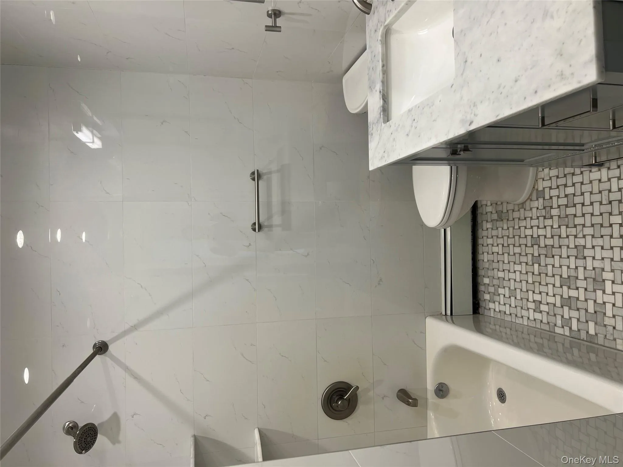 1016 Oaks Drive, Hempstead, NY, 5 Bedrooms Bedrooms, 10 Rooms Rooms,2 BathroomsBathrooms,Residential Lease,For Rent,Oaks,0,983574 1016 Oaks Drive, Hempstead, NY, 5 Bedrooms Bedrooms, 10 Rooms Rooms,2 BathroomsBathrooms,Residential Lease,For Rent,Oaks,0,983574