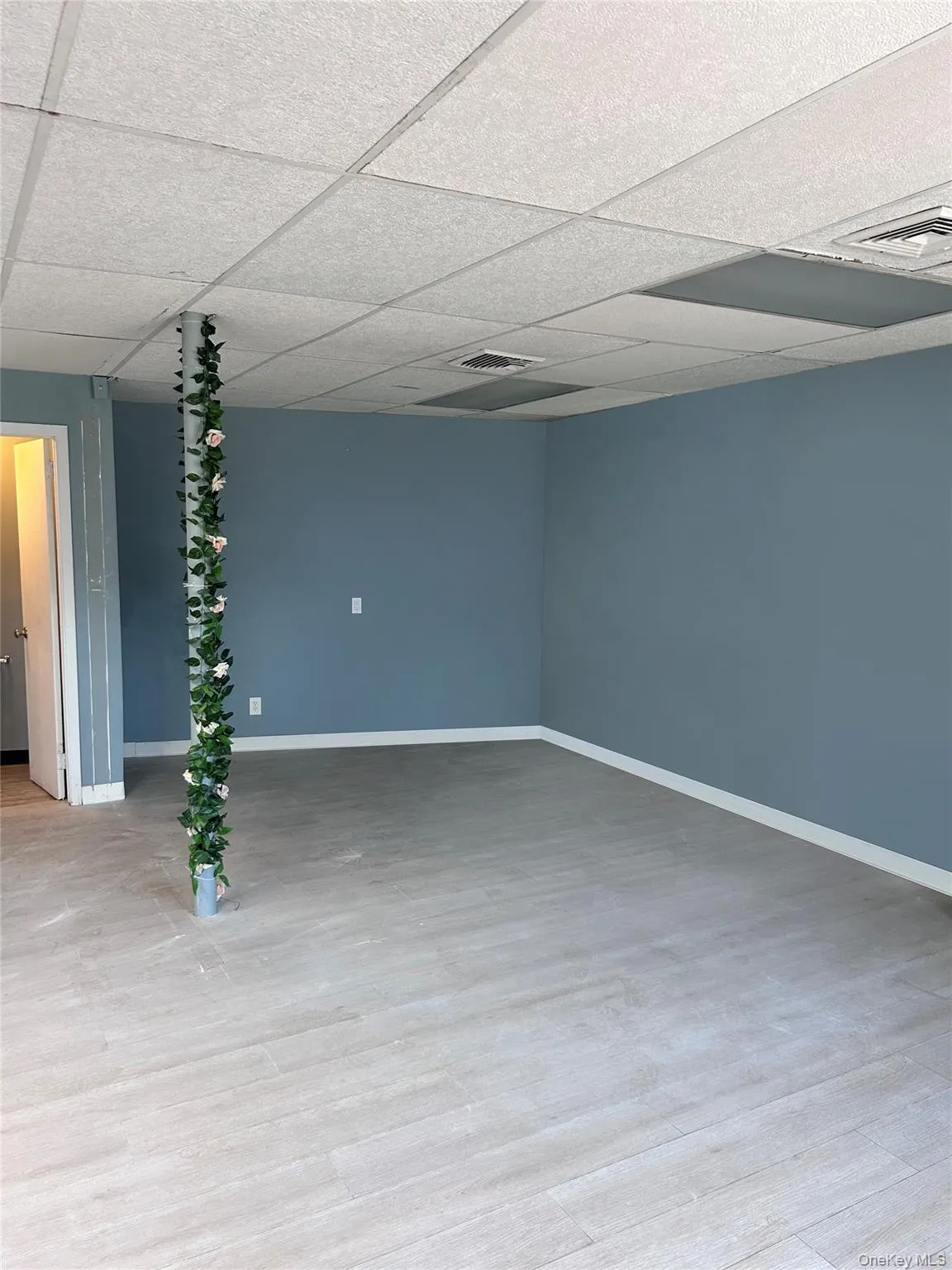198 New York Avenue, Huntington, NY, ,Commercial Lease,For Rent,New York,0,983575 198 New York Avenue, Huntington, NY, ,Commercial Lease,For Rent,New York,0,983575