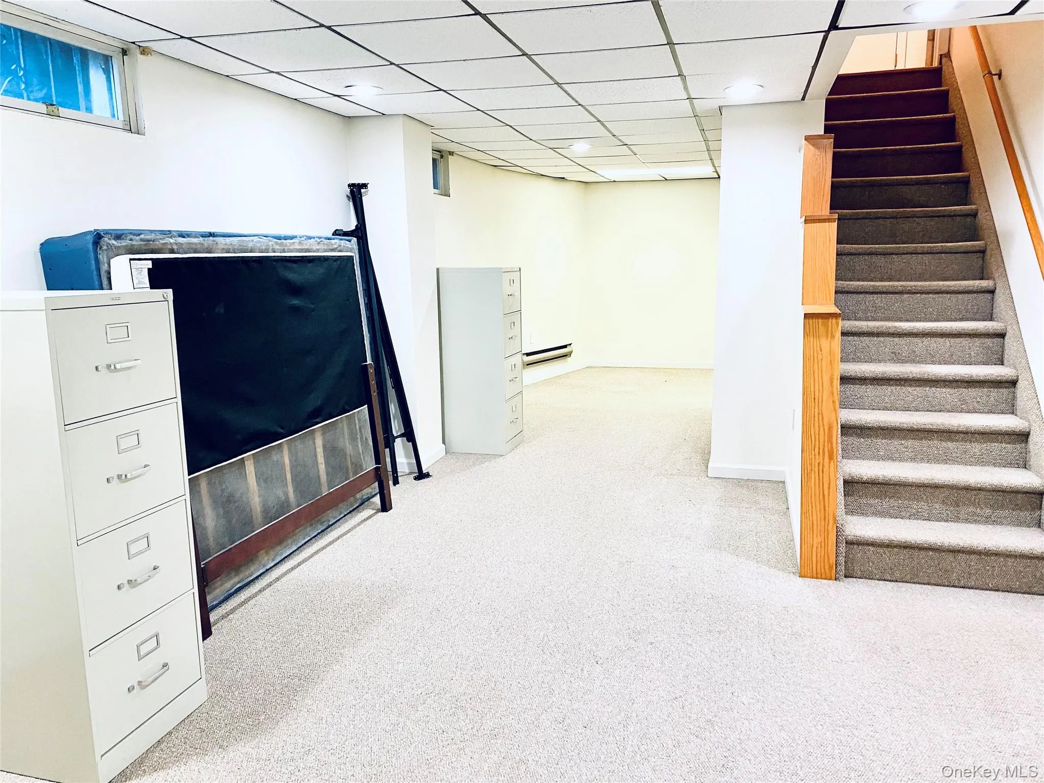 4 Avenue B, North Hempstead, NY, 2 Bedrooms Bedrooms, 5 Rooms Rooms,2 BathroomsBathrooms,Residential Lease,For Rent,Avenue B,0,983579 4 Avenue B, North Hempstead, NY, 2 Bedrooms Bedrooms, 5 Rooms Rooms,2 BathroomsBathrooms,Residential Lease,For Rent,Avenue B,0,983579